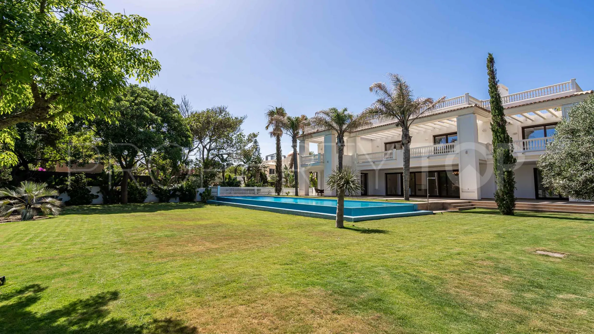 Villa for sale in Casasola