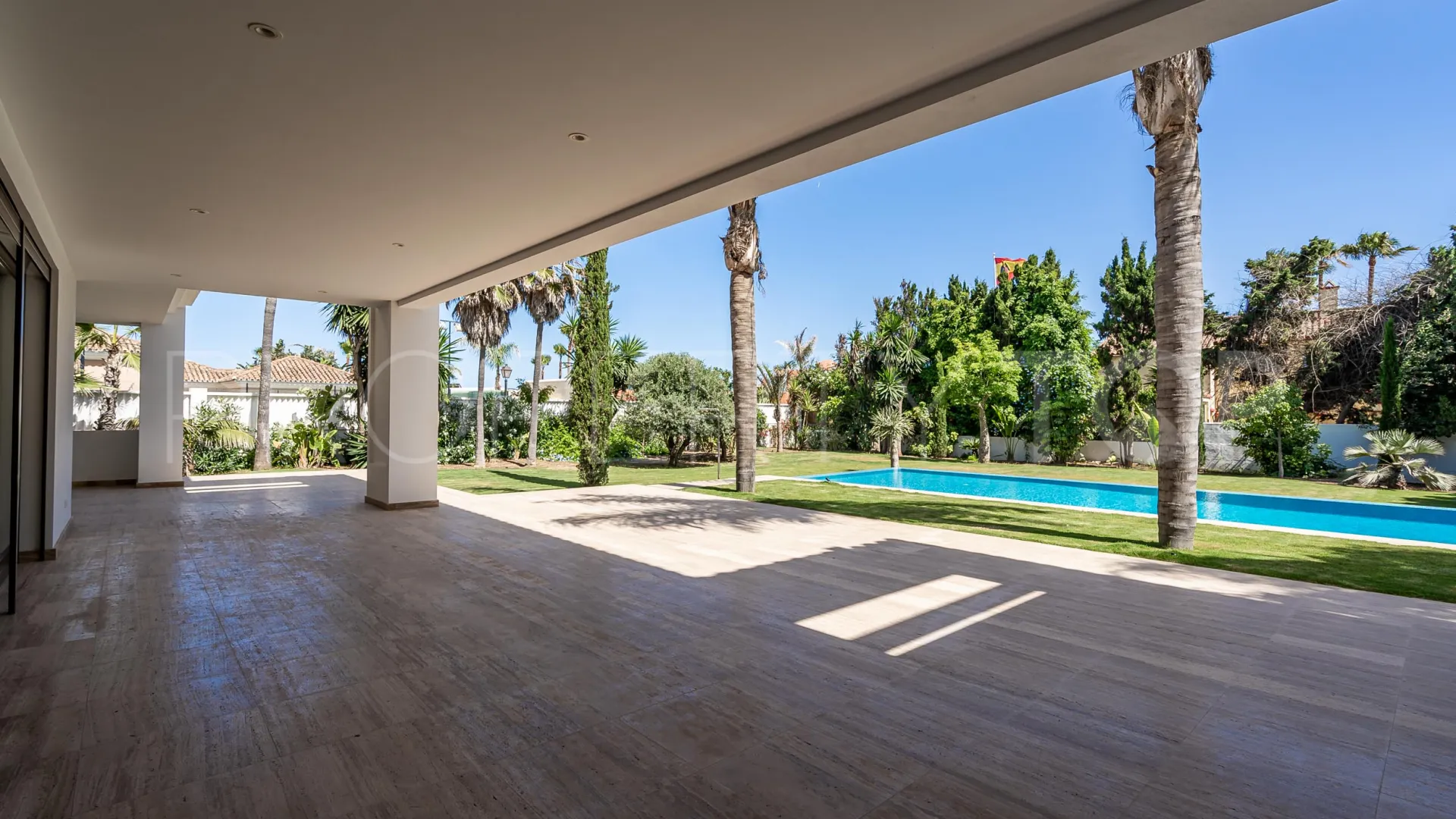 Villa for sale in Casasola