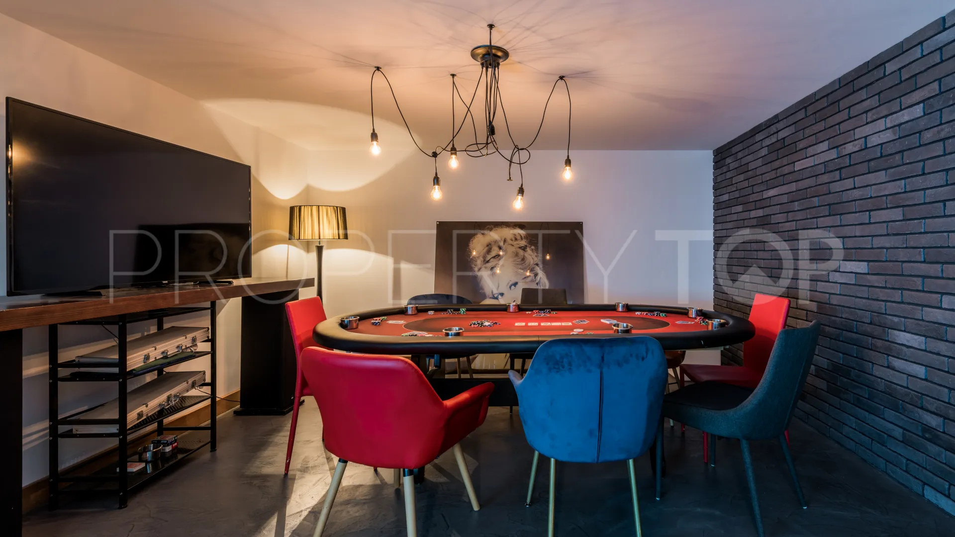 Villa with 5 bedrooms for sale in Los Altos de los Monteros