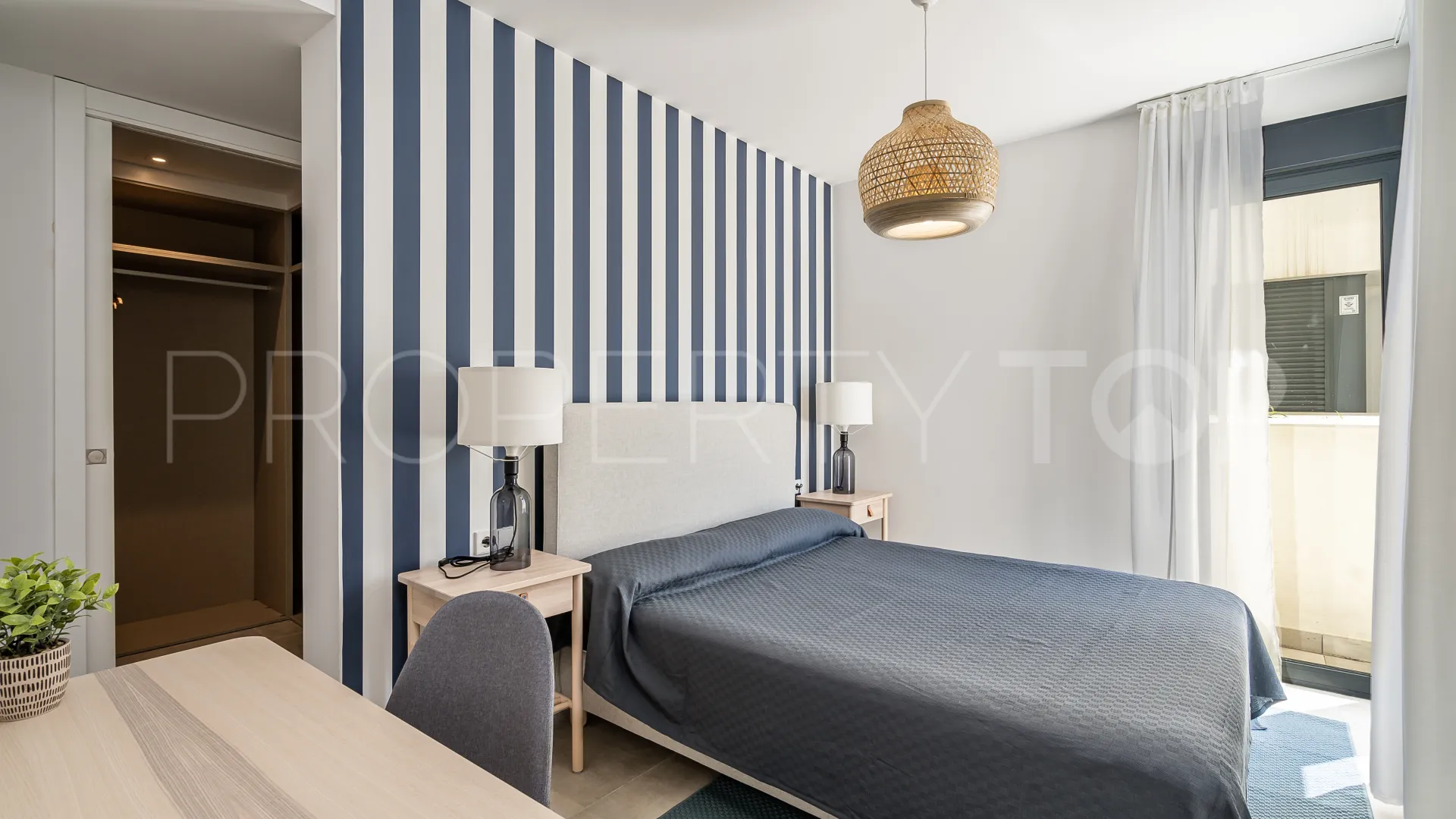 Se vende apartamento en Las Mesas de 2 dormitorios