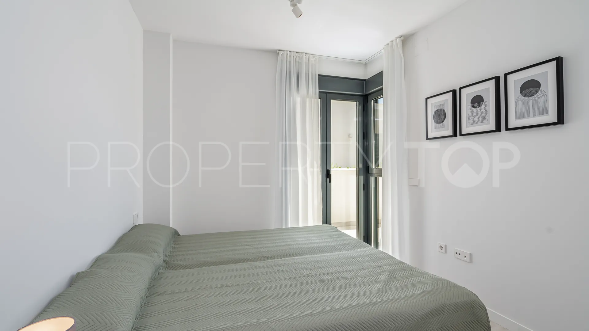 Se vende apartamento en Las Mesas de 2 dormitorios