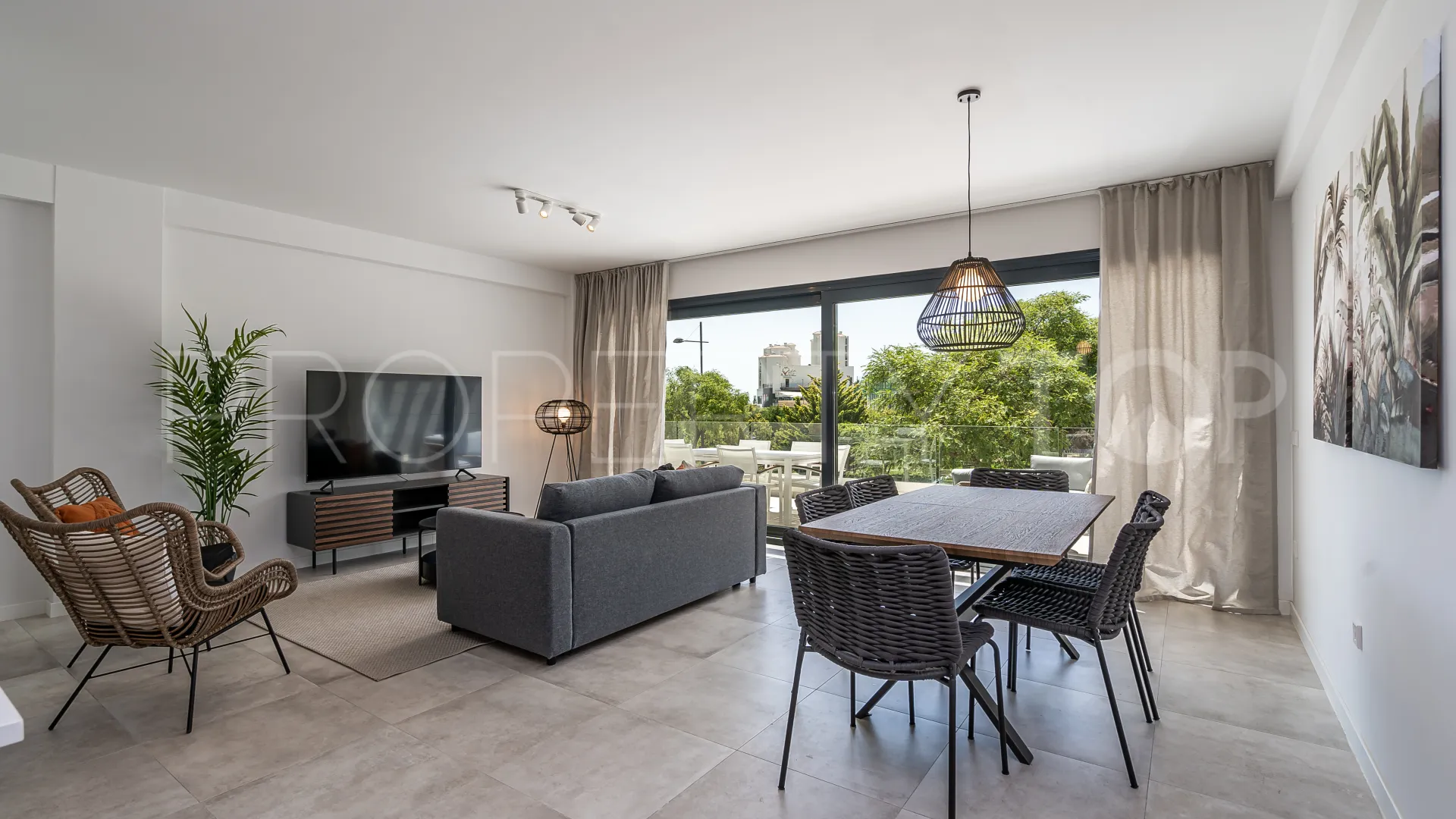 Se vende apartamento en Las Mesas de 2 dormitorios
