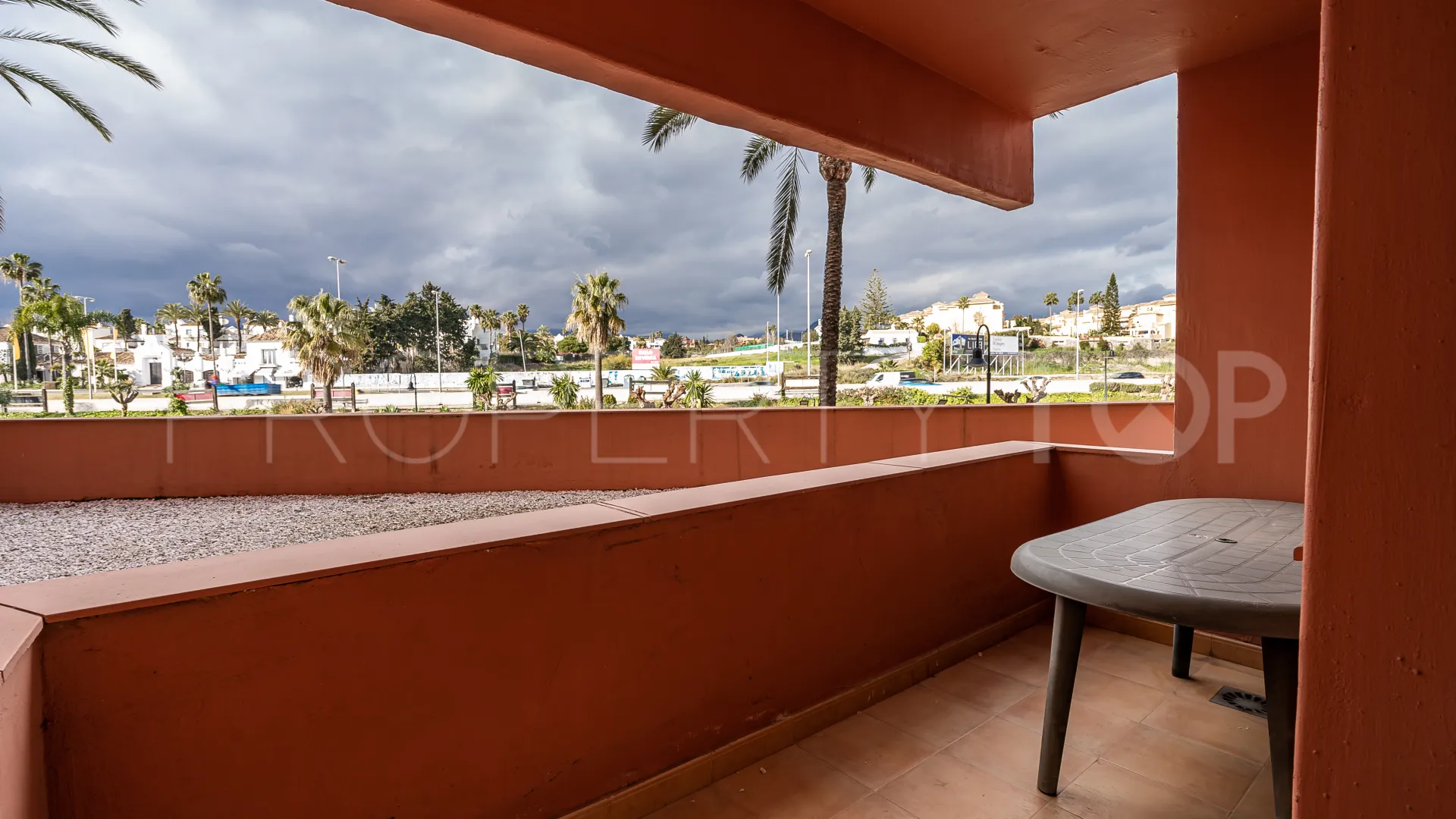 Apartment for sale in Las Salinas