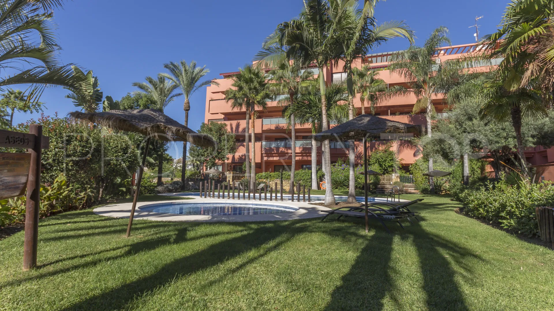 Apartment for sale in Las Salinas