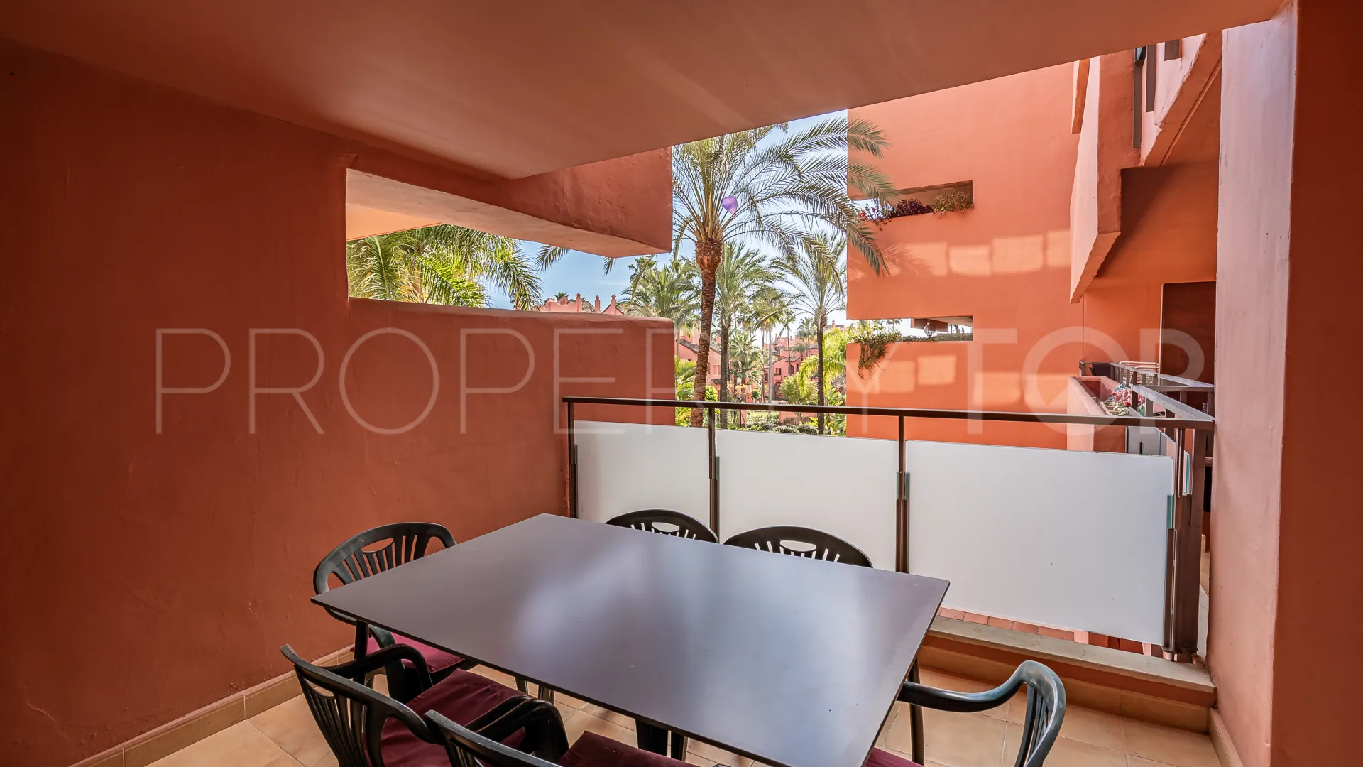 Apartment for sale in Las Salinas