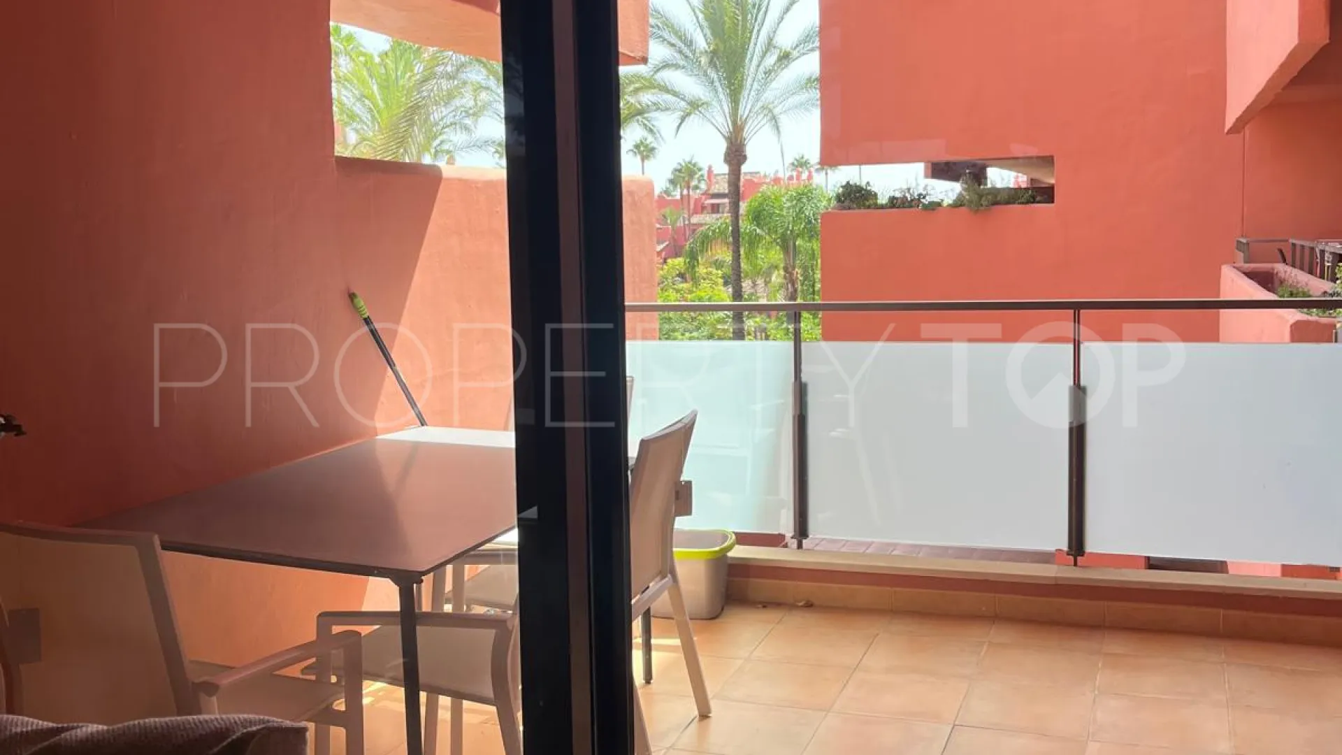 Apartment for sale in Las Salinas