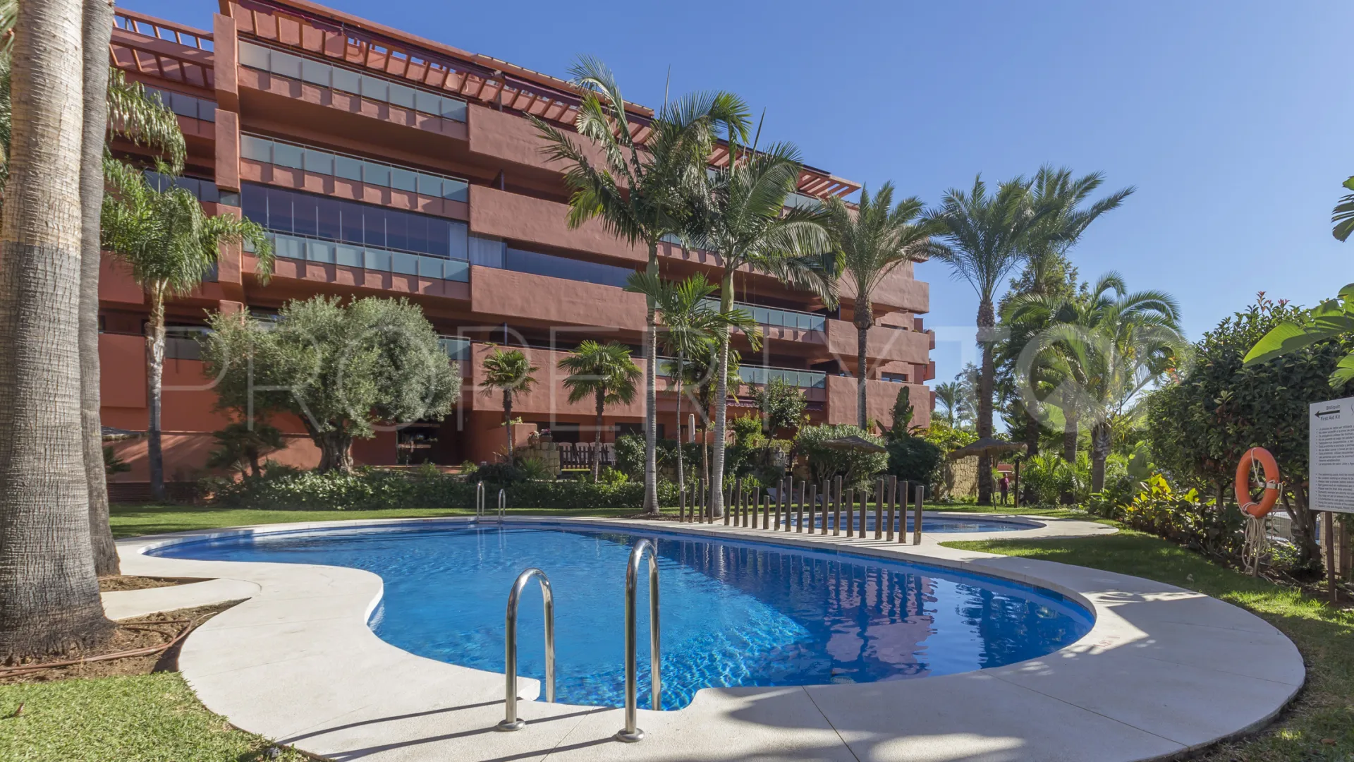 Apartment for sale in Las Salinas