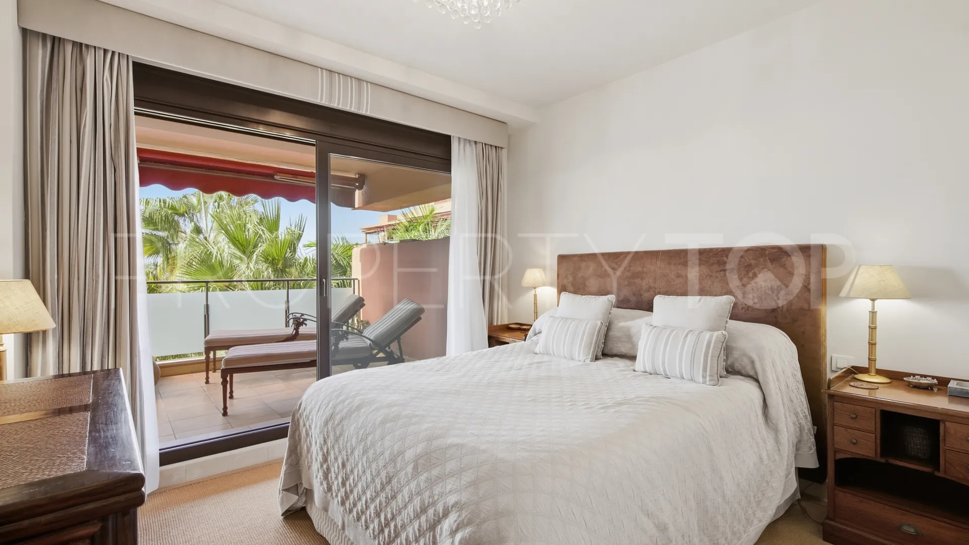 Apartamento a la venta de 3 dormitorios en Las Salinas