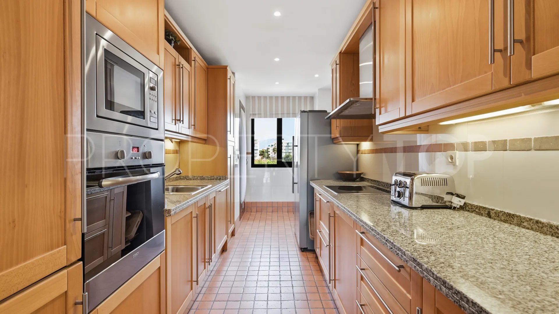 Apartamento a la venta de 3 dormitorios en Las Salinas