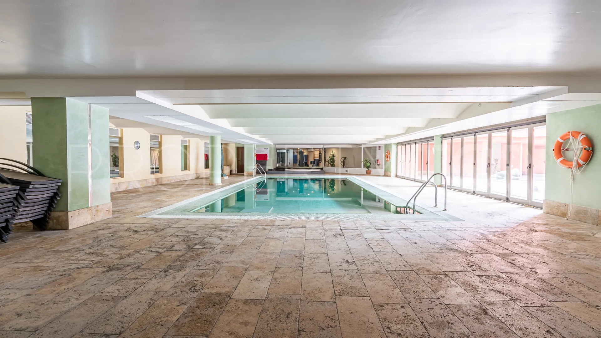Apartamento a la venta de 3 dormitorios en Las Salinas
