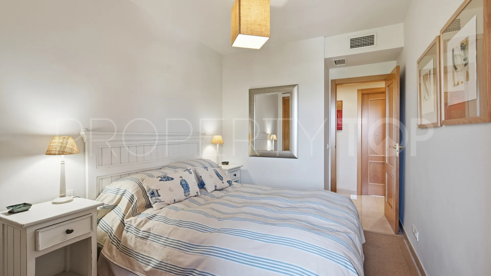 Apartamento a la venta de 3 dormitorios en Las Salinas