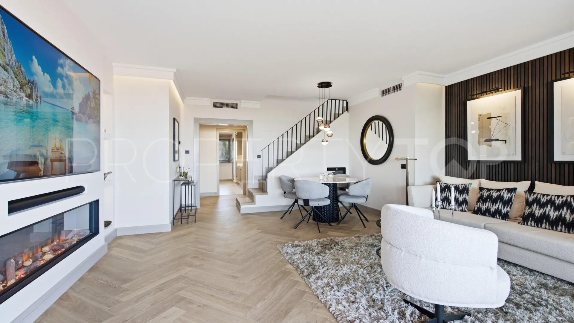 Penthouse for sale in Las Salinas
