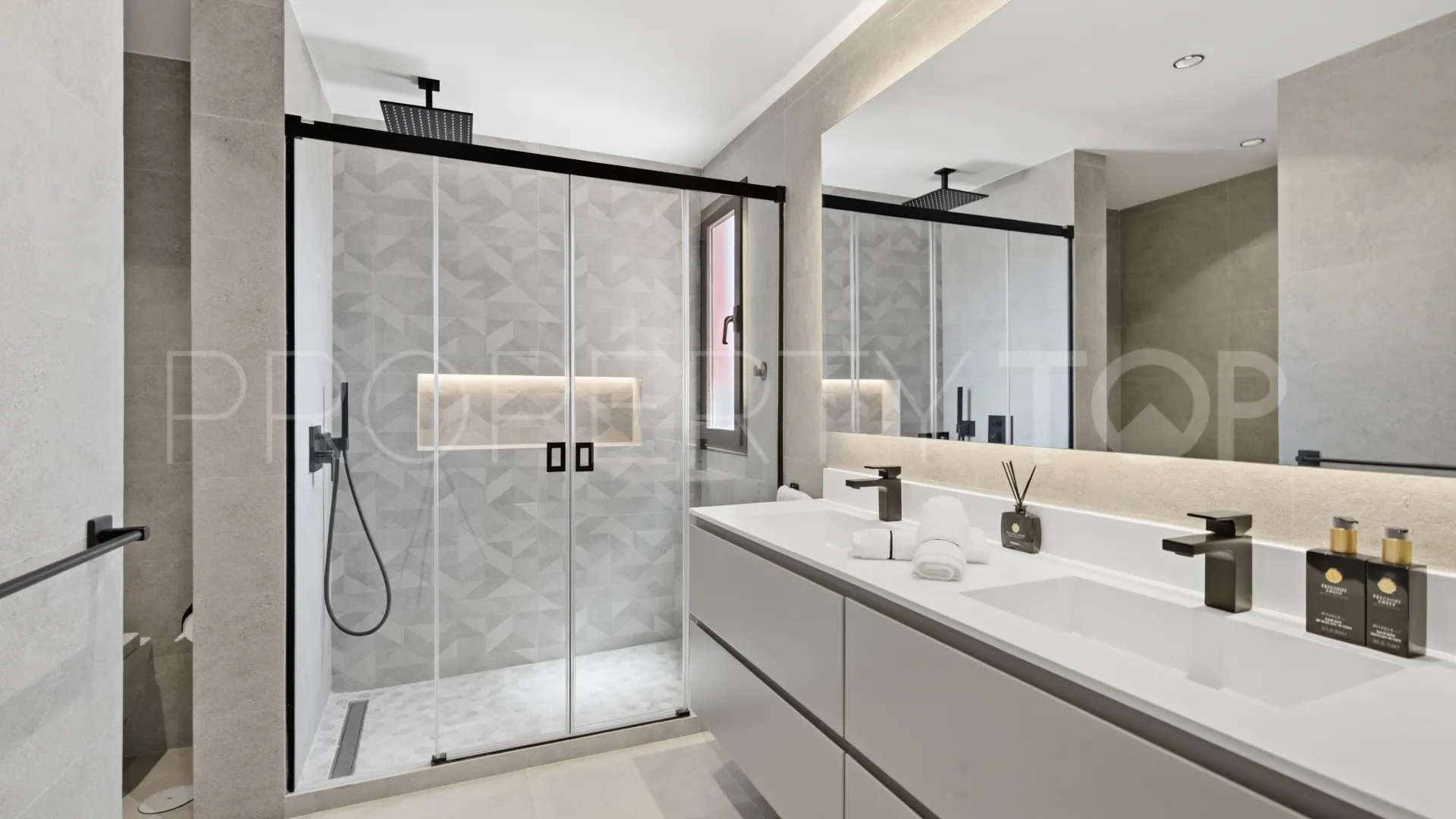 Penthouse for sale in Las Salinas