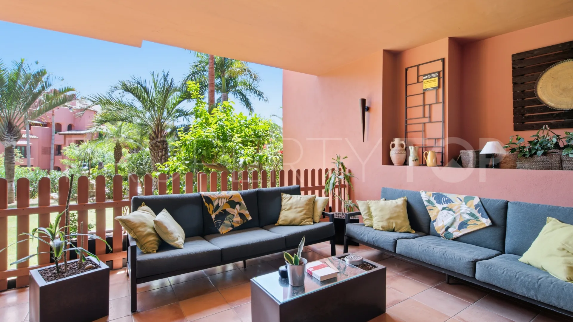 Apartamento planta baja a la venta en Las Nayades
