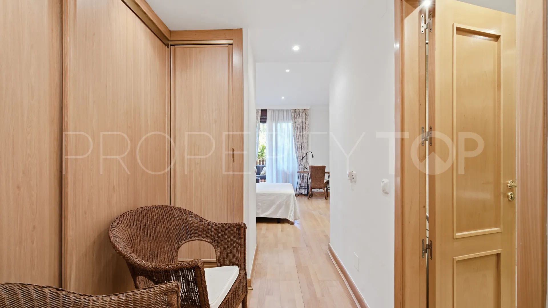 Apartamento planta baja a la venta en Las Nayades