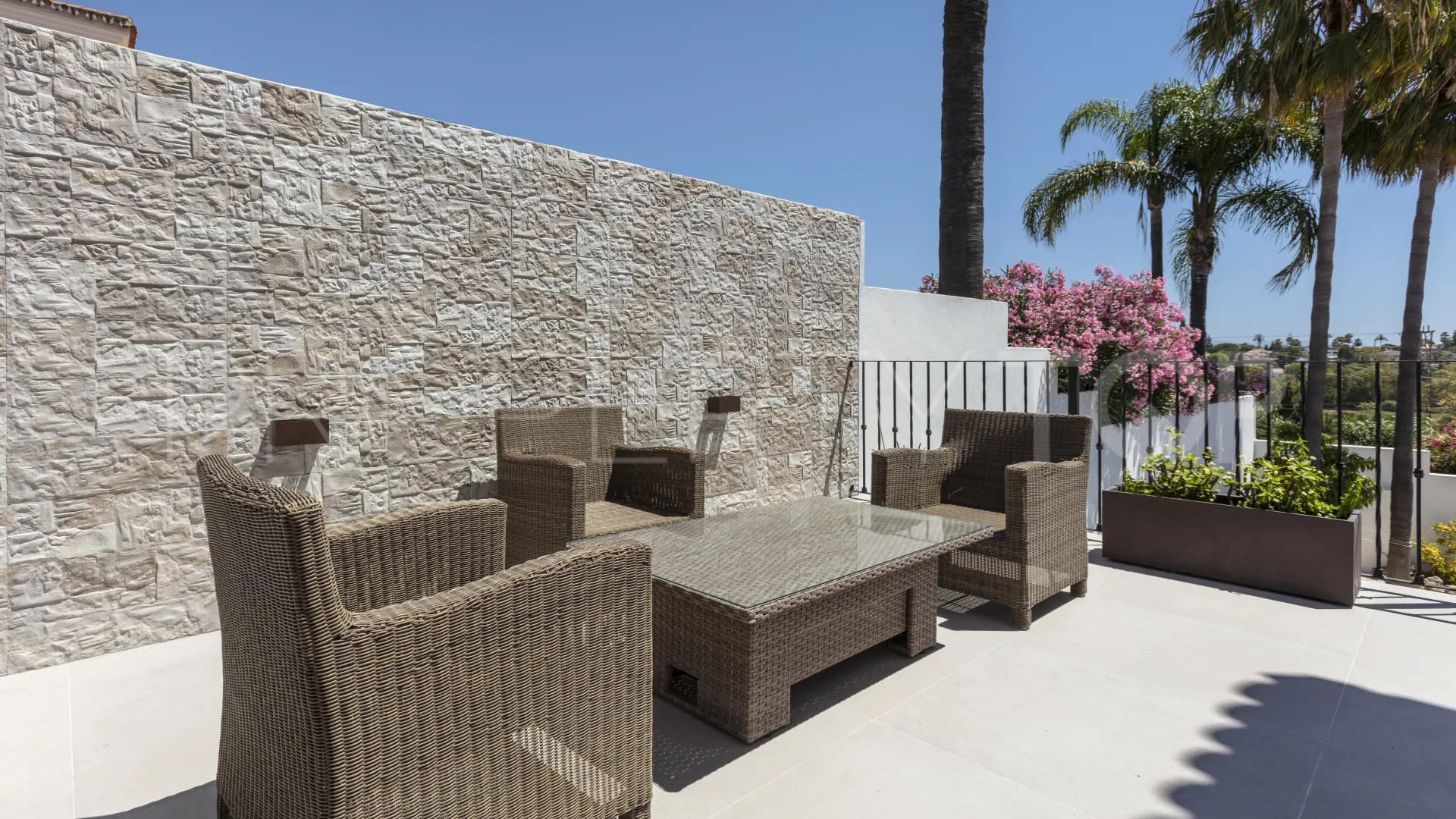 Villa en venta en Atalaya de 6 dormitorios
