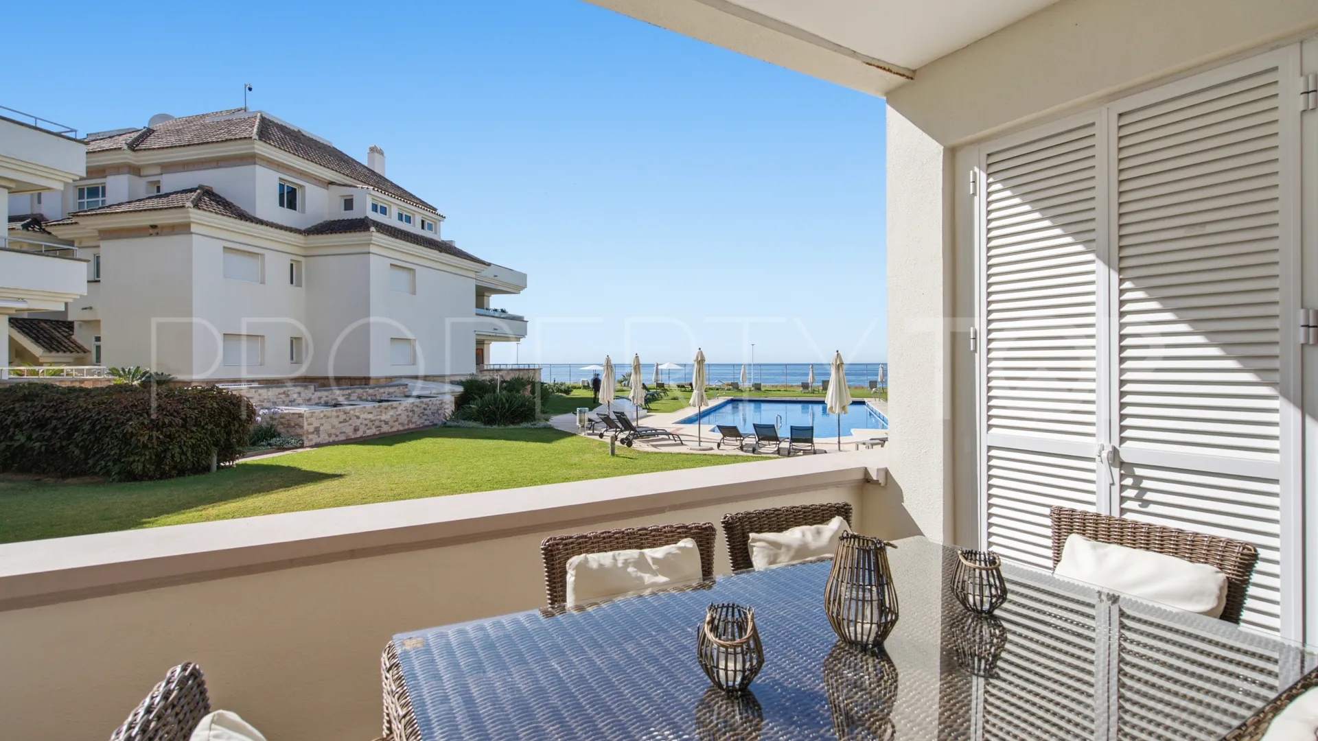 Ground floor apartment for sale in Guadalmansa Playa