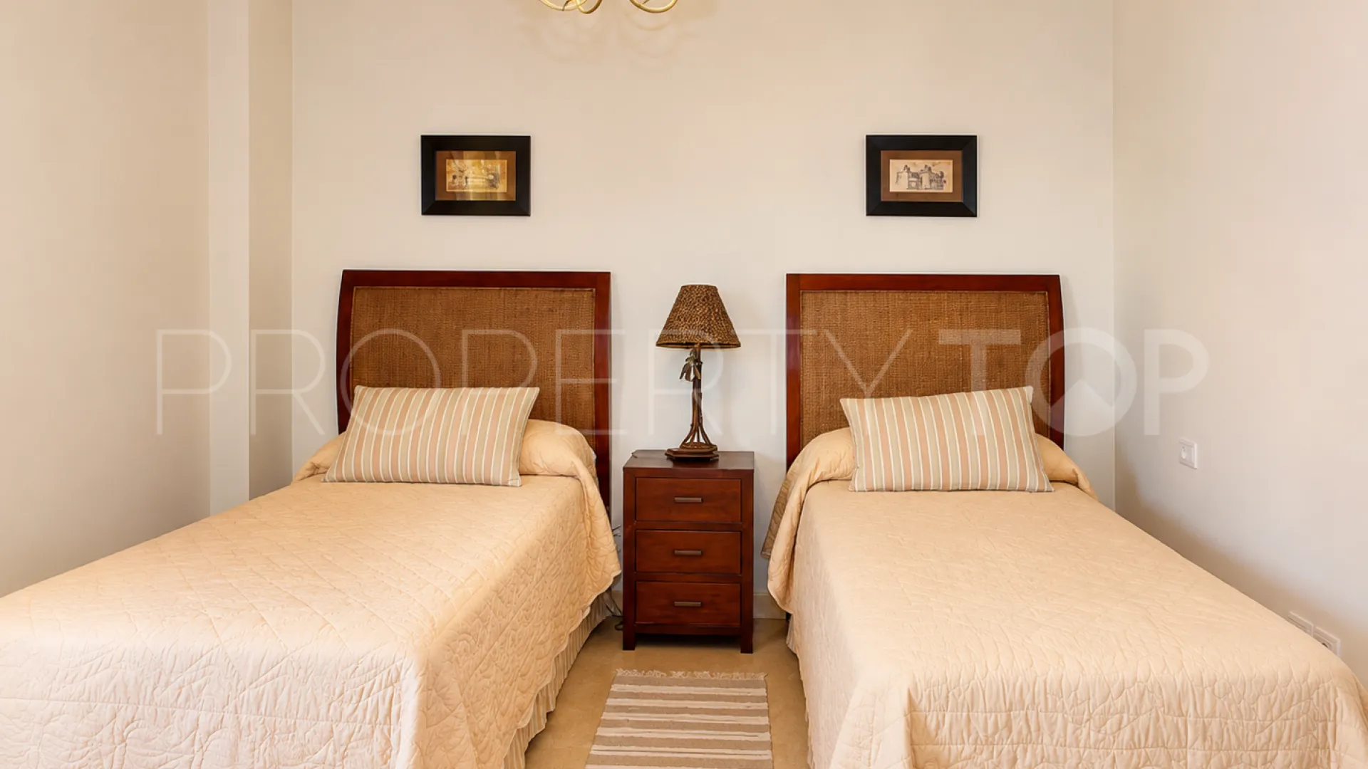 Apartment for sale in Las Salinas