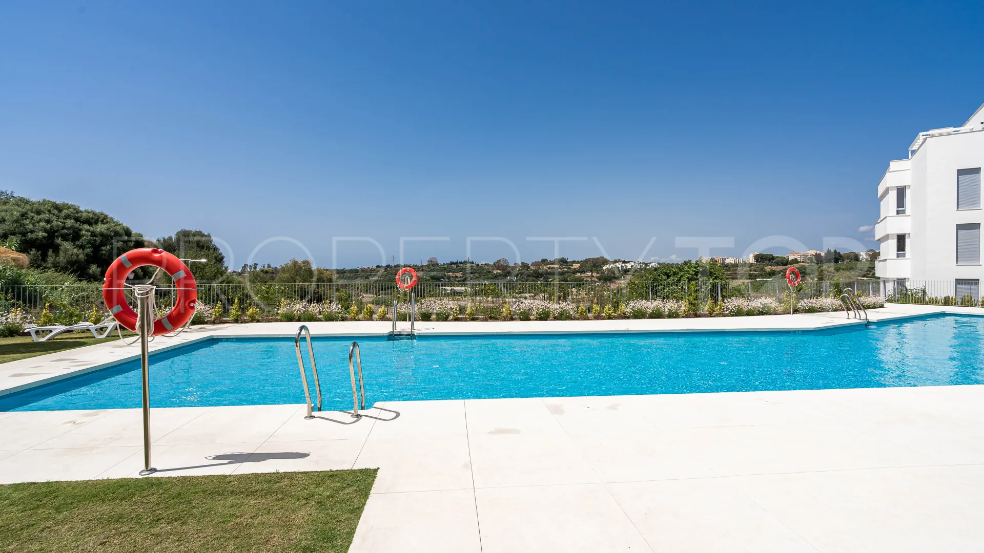 For sale penthouse in Cancelada