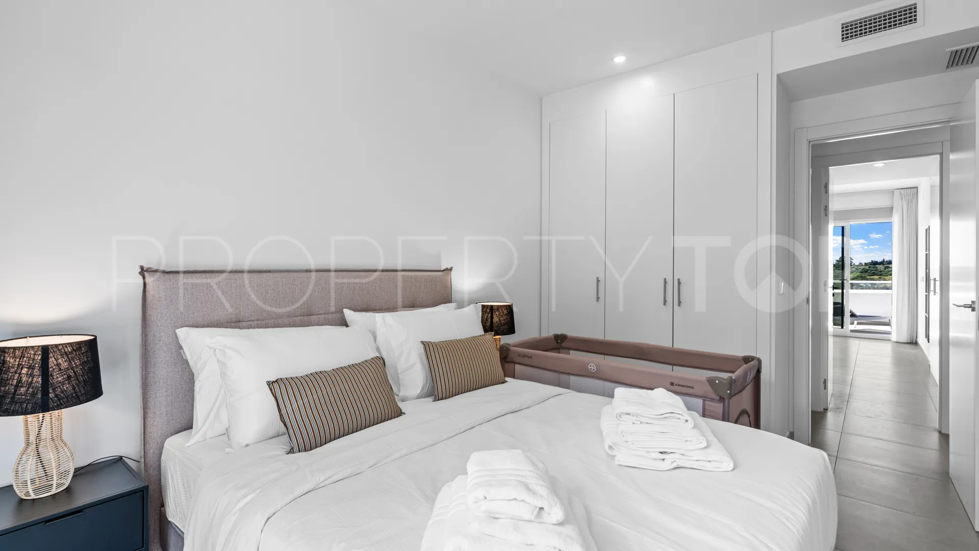 For sale penthouse in Cancelada