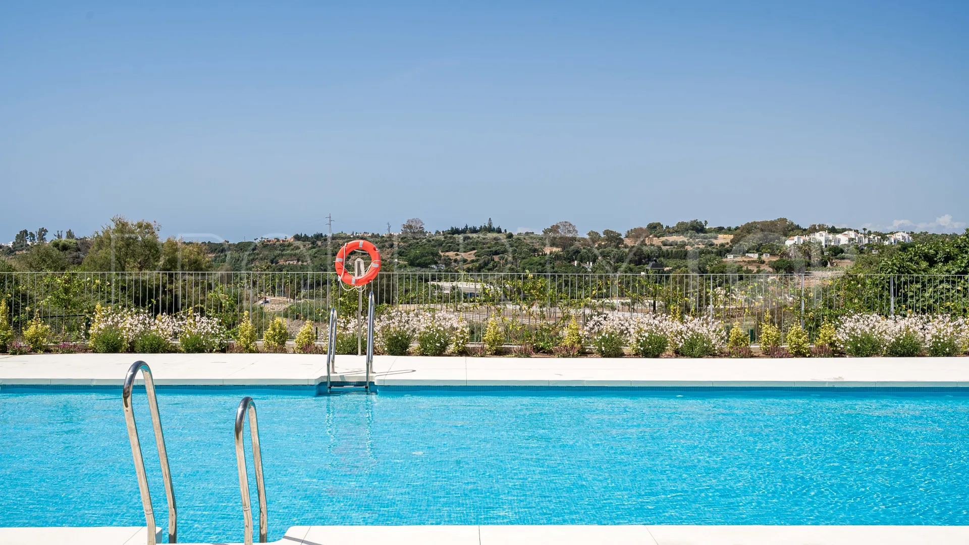 For sale penthouse in Cancelada