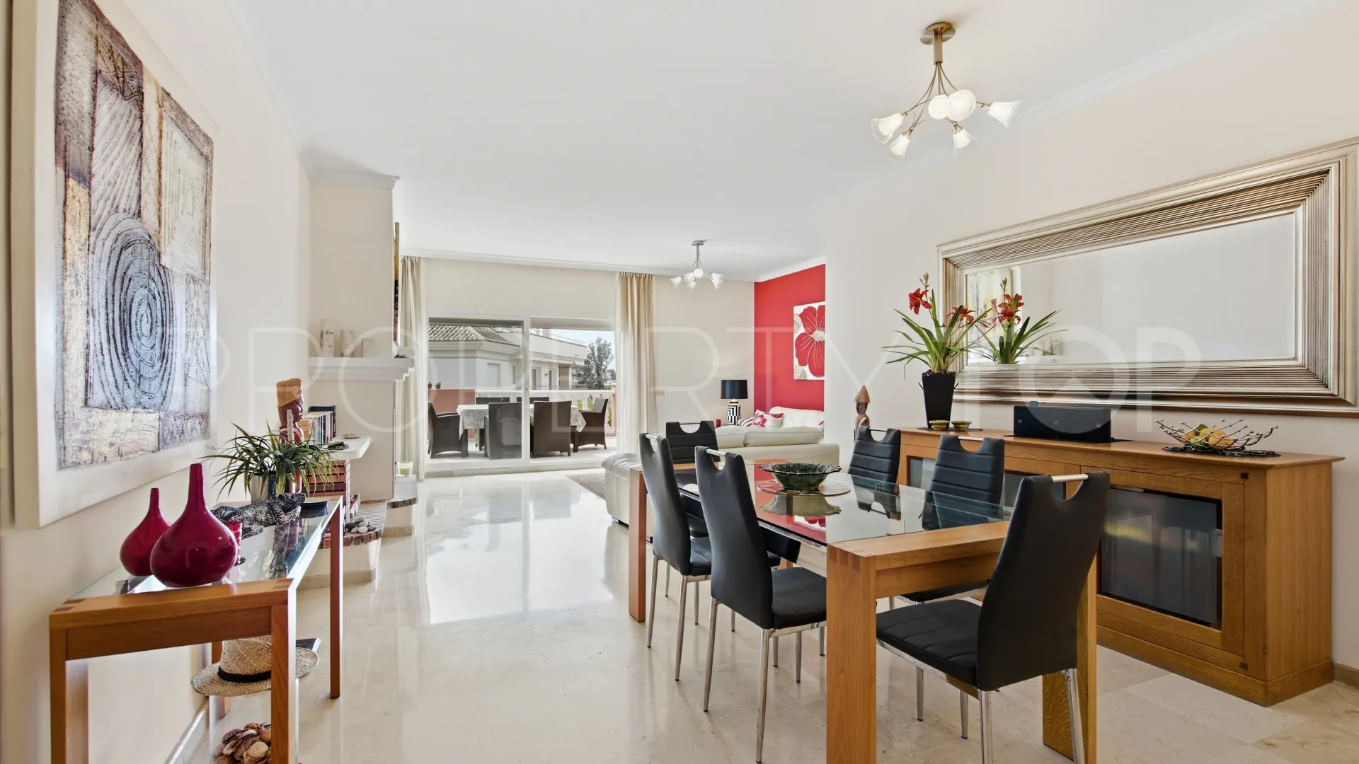 Ático de 2 dormitorios a la venta en Park Beach