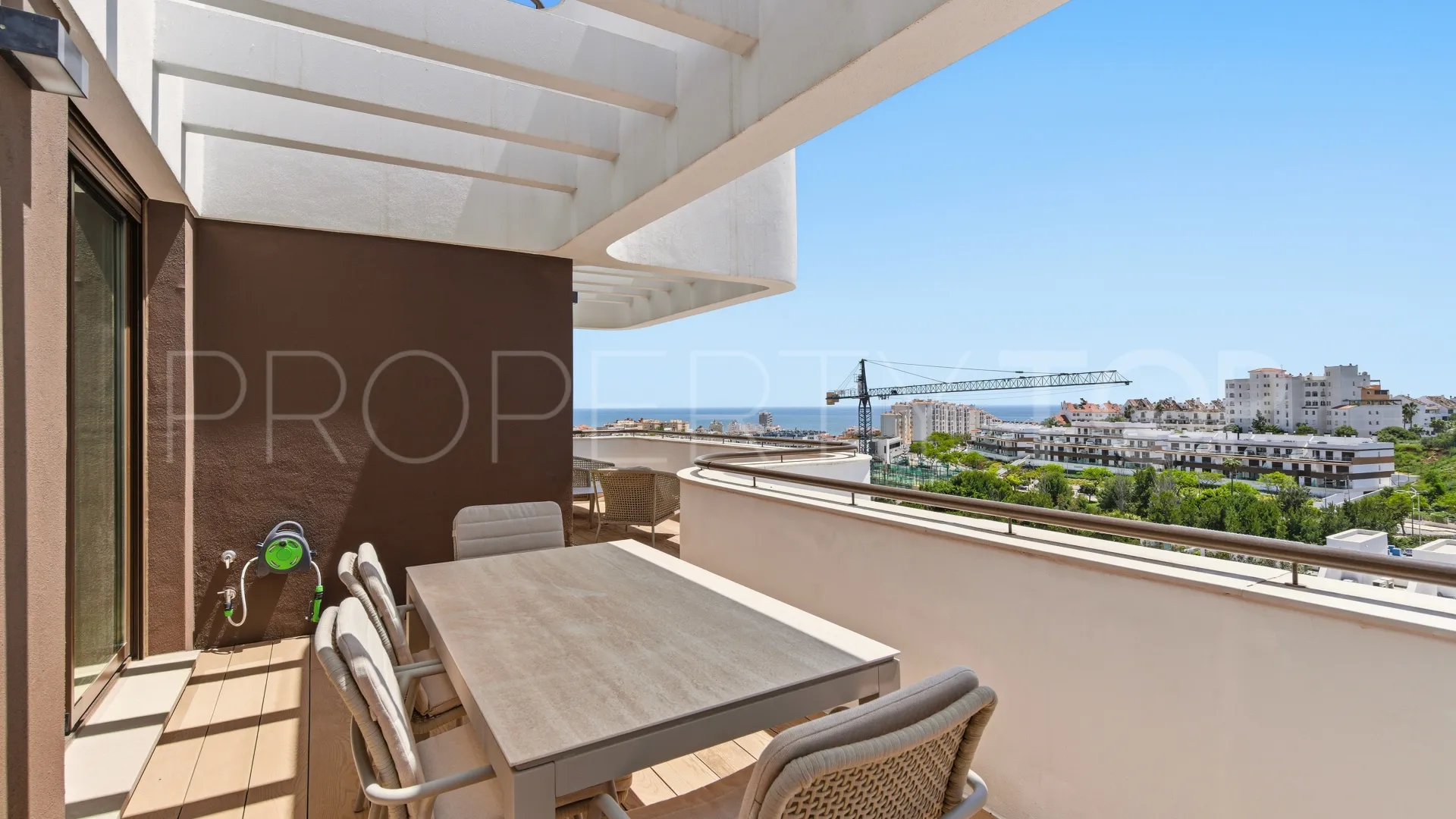 Buy penthouse in Las Mesas with 3 bedrooms