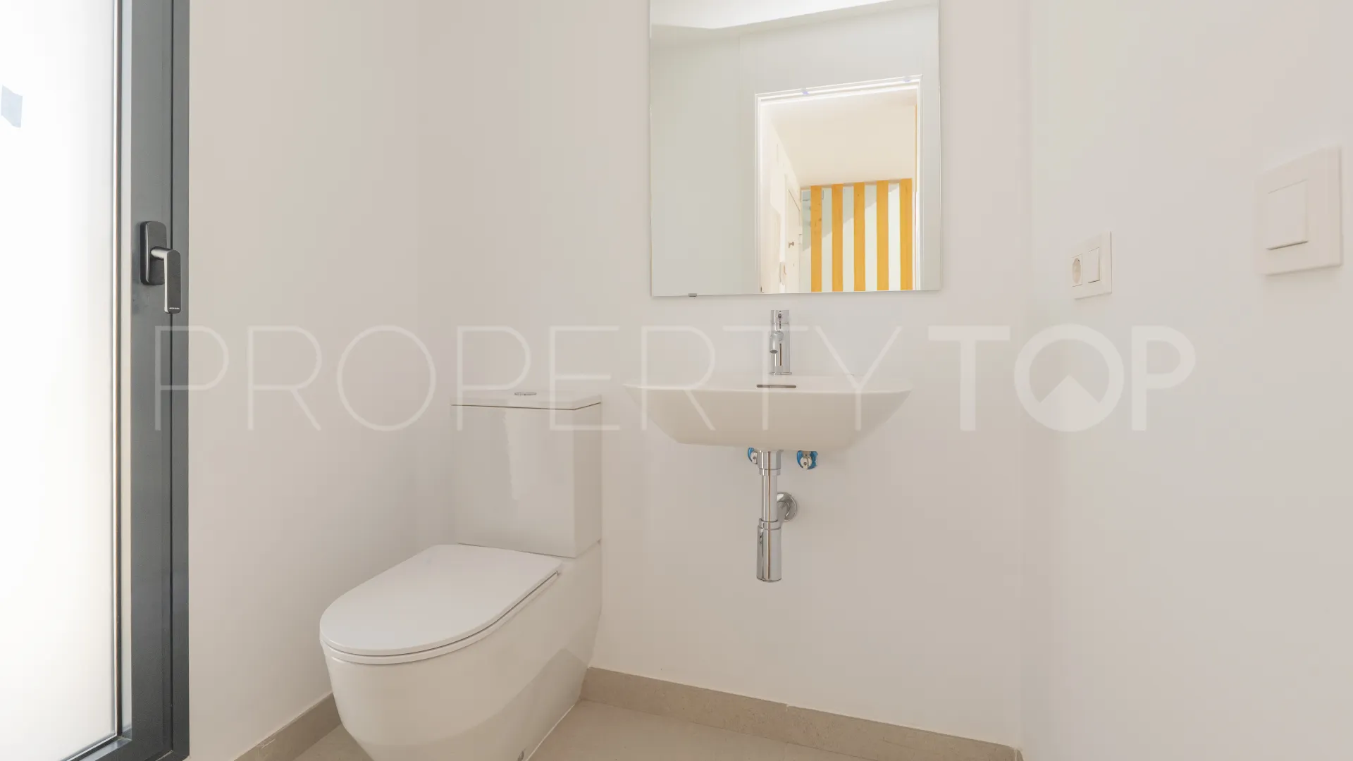 Villa pareada en venta en Atalaya