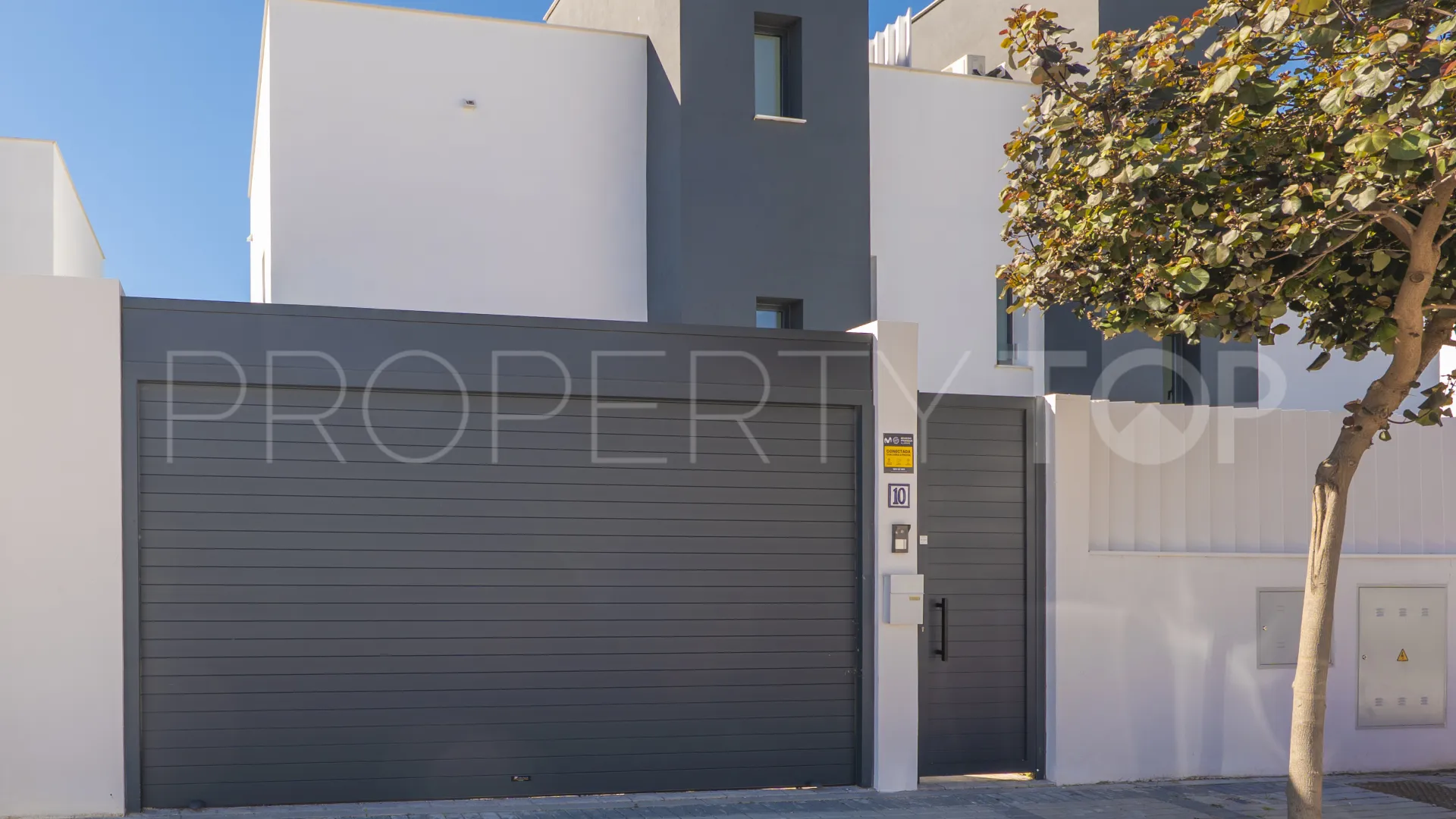 Villa pareada en venta en Atalaya