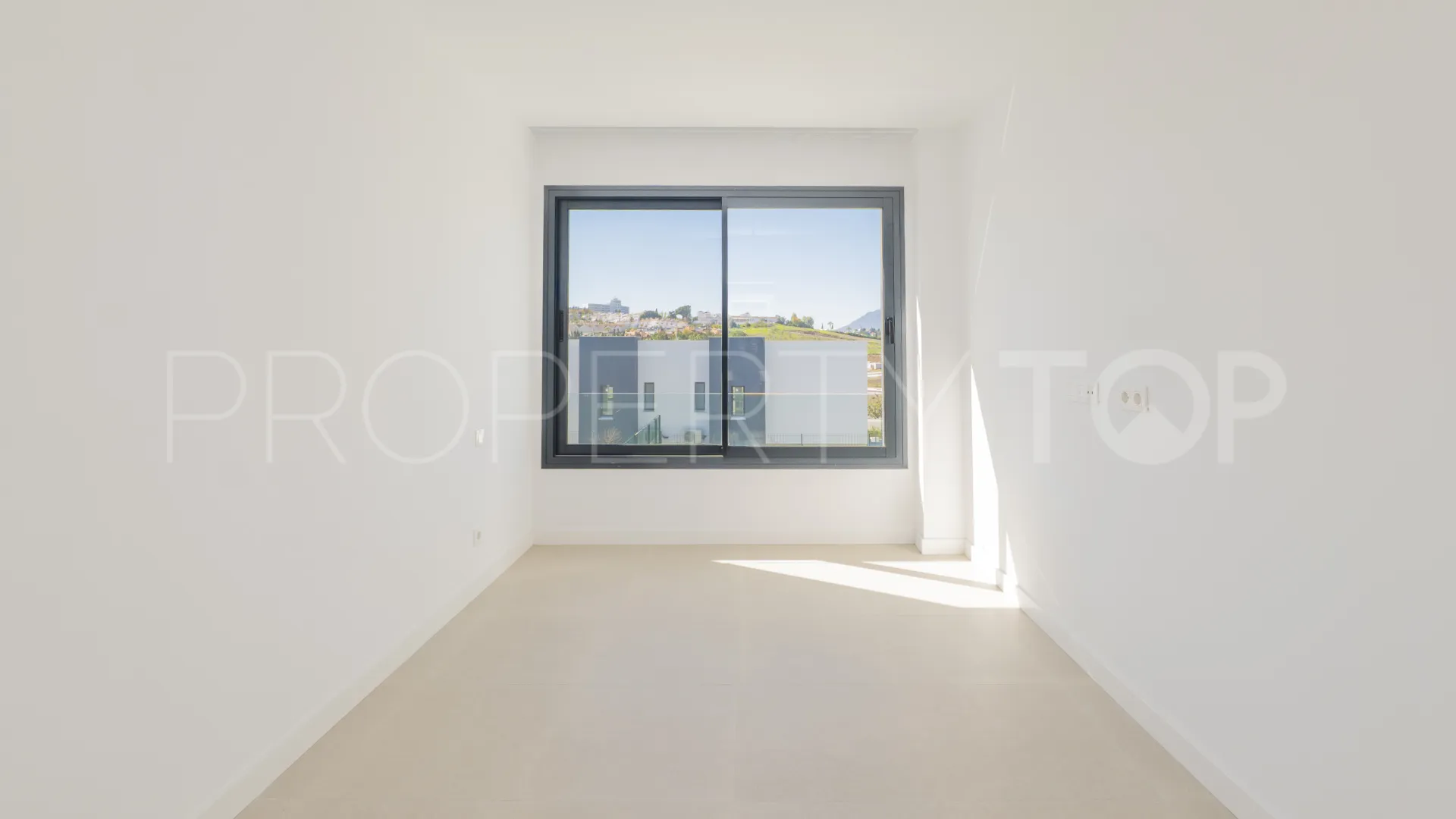 Villa pareada en venta en Atalaya