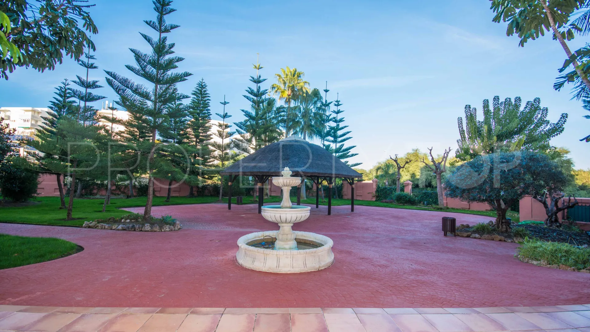 Las Nayades ground floor apartment for sale