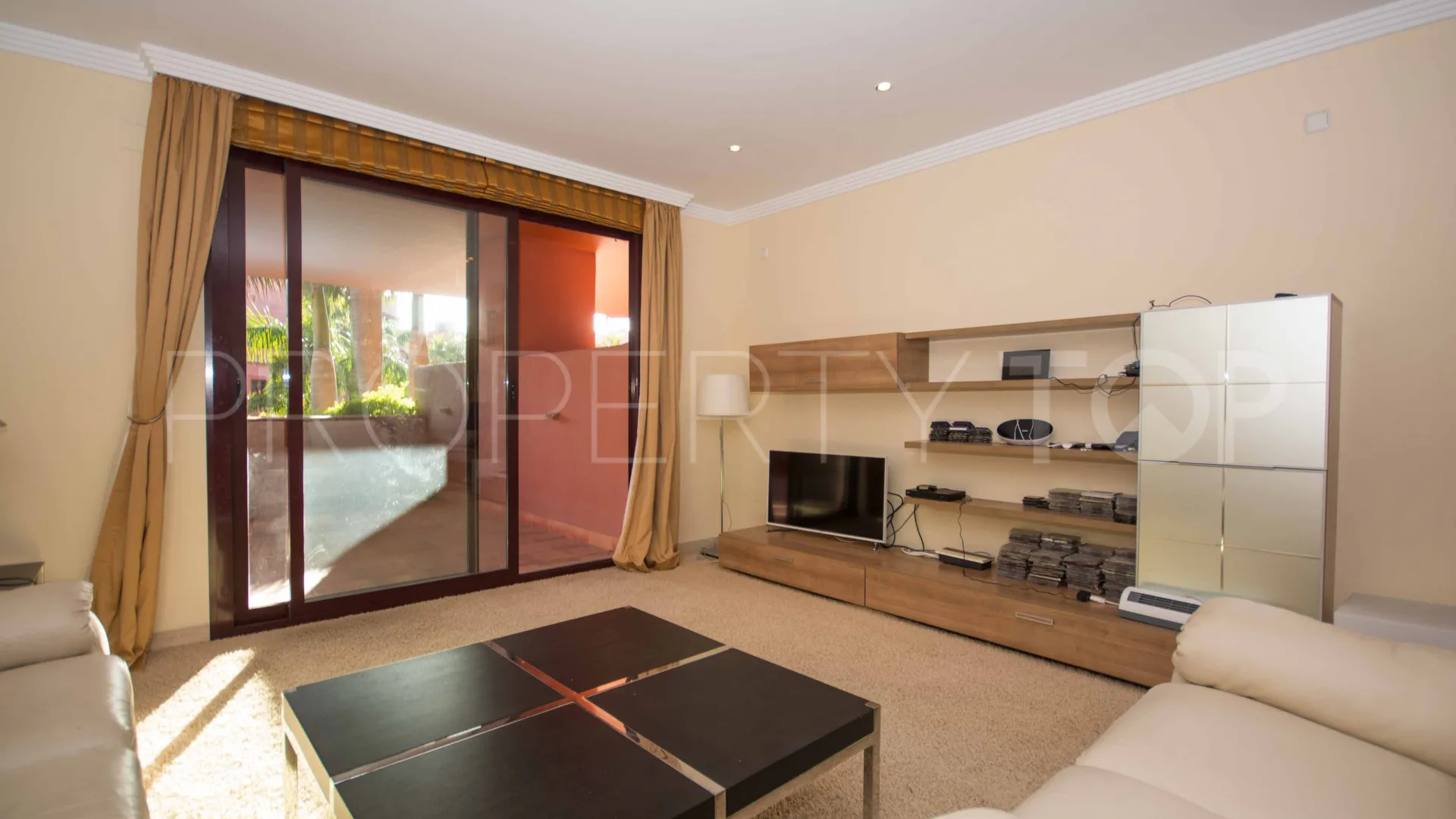 Las Nayades ground floor apartment for sale