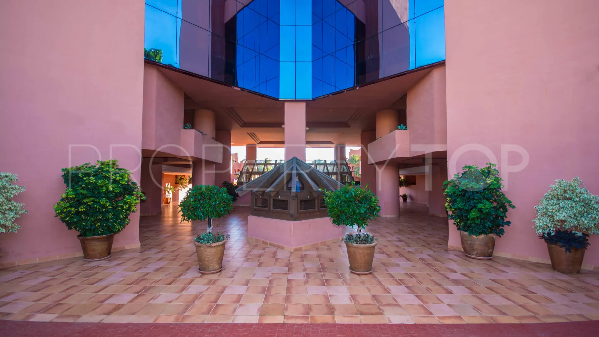 Las Nayades ground floor apartment for sale