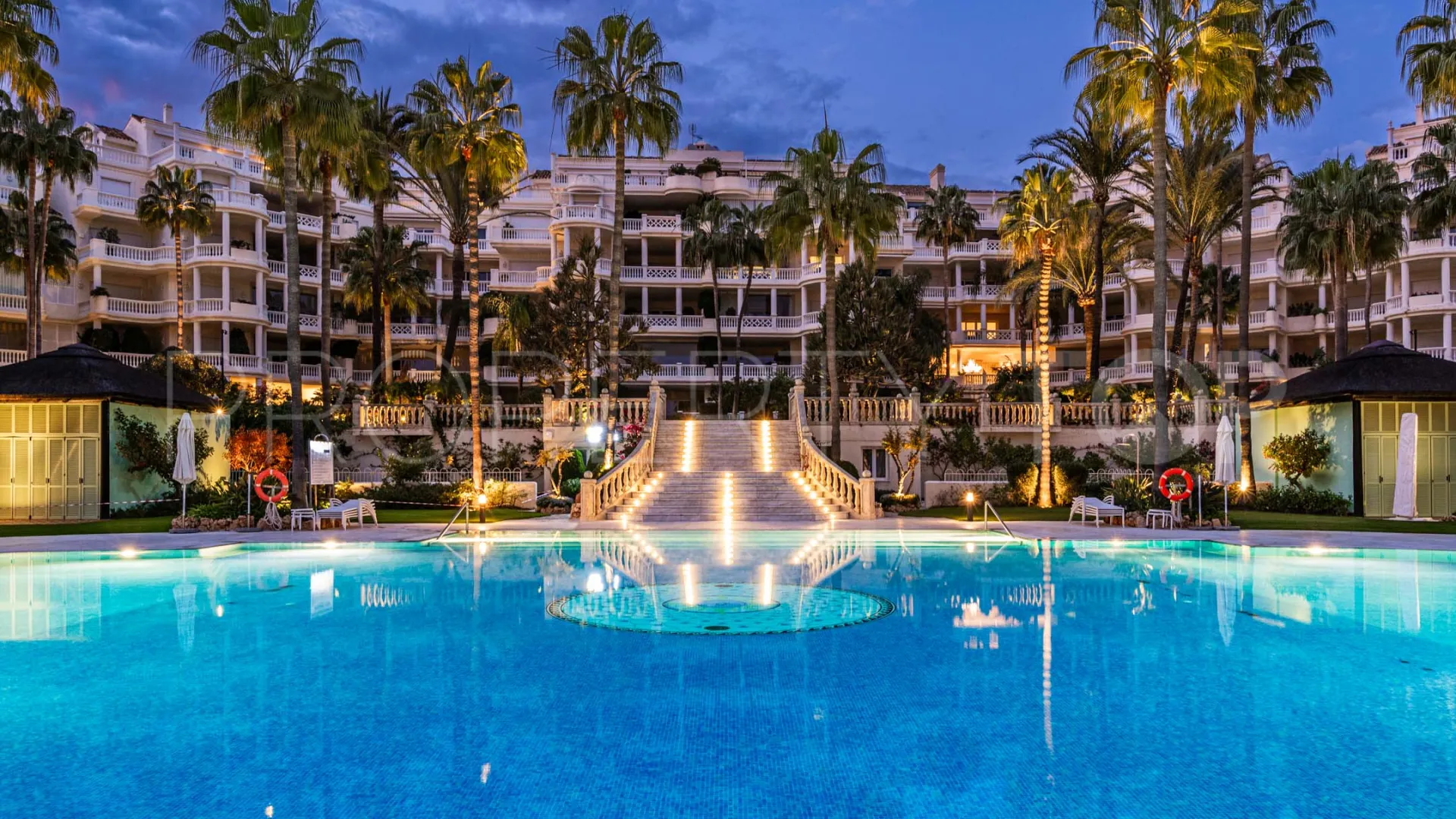 For sale 3 bedrooms apartment in Las Dunas Park