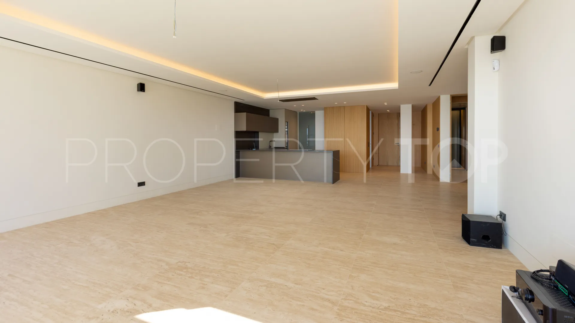 Estepona Puerto, apartamento en venta