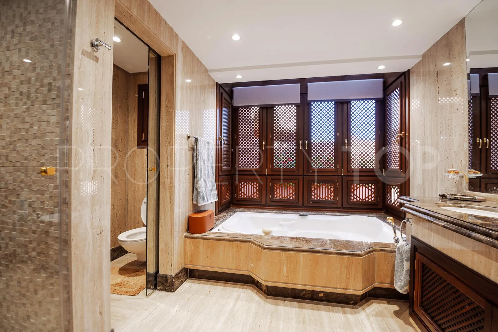 Atico duplex de 3 dormitorios a la venta en Torre Bermeja