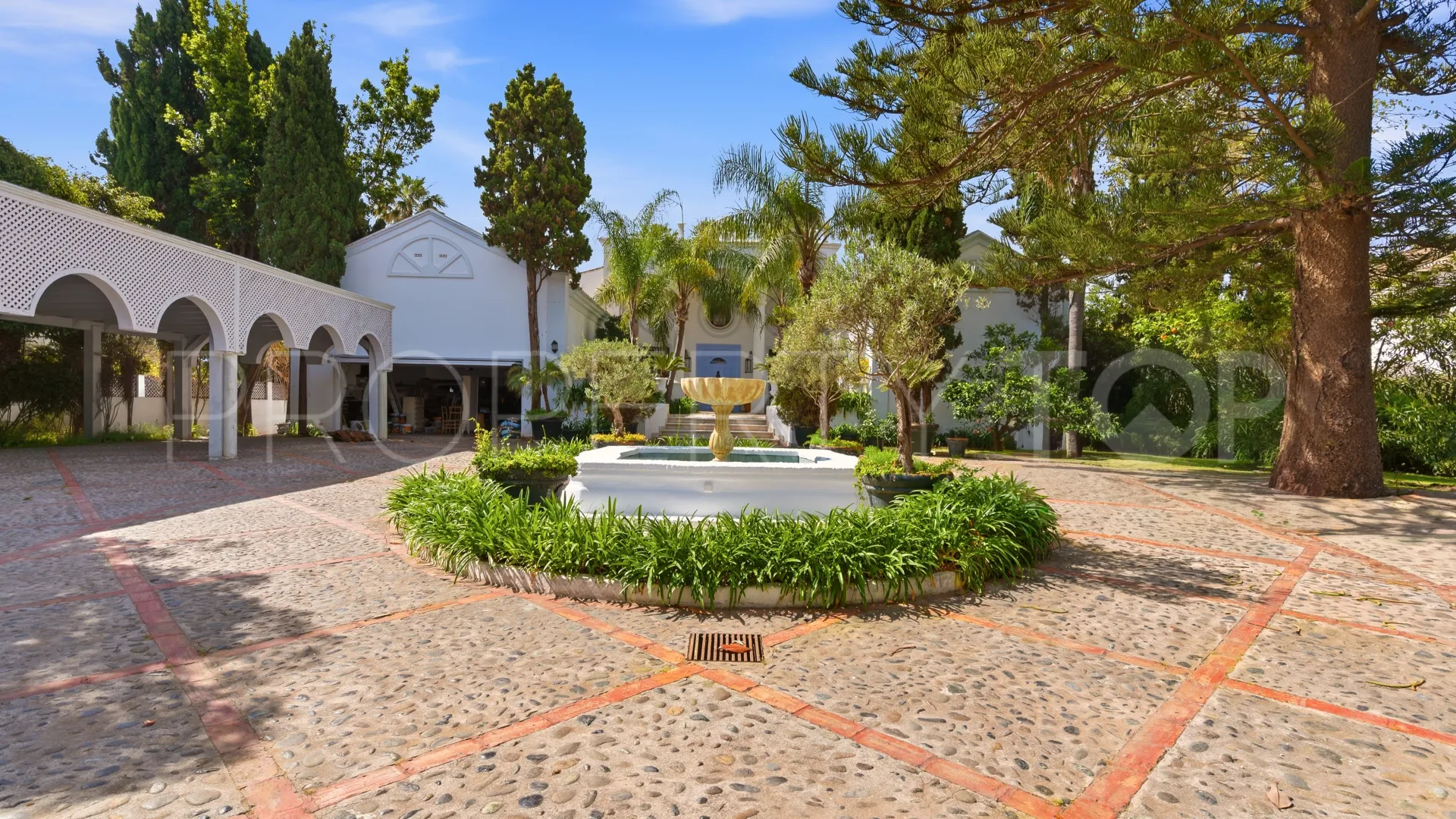 7 bedrooms house in Casasola for sale