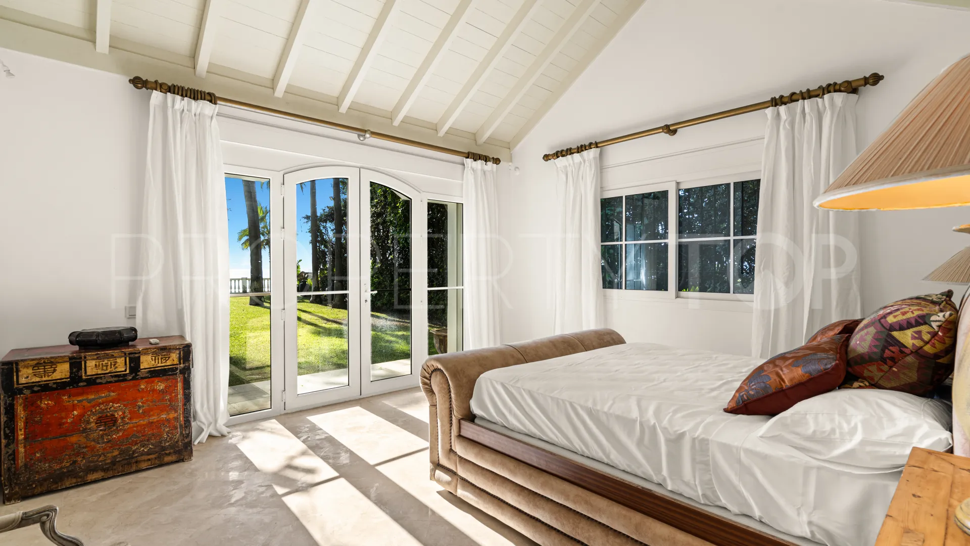 7 bedrooms house in Casasola for sale