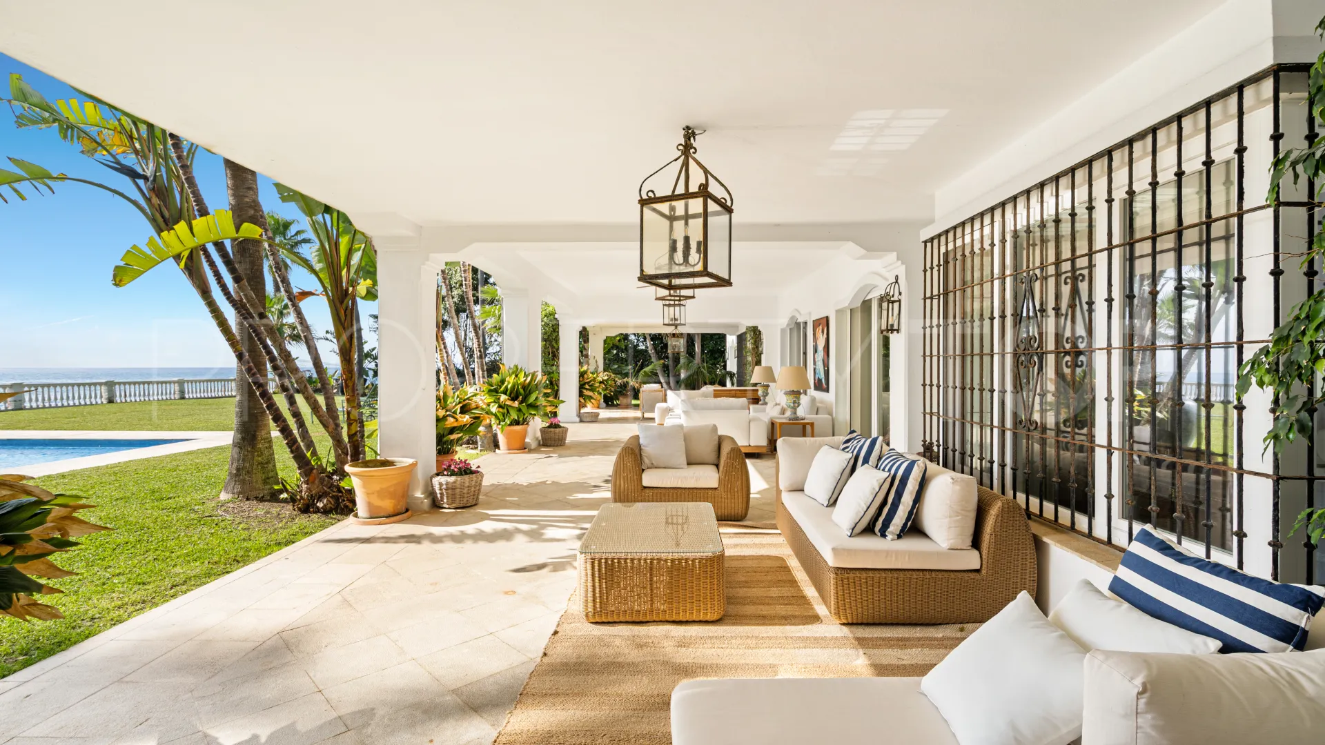 7 bedrooms house in Casasola for sale
