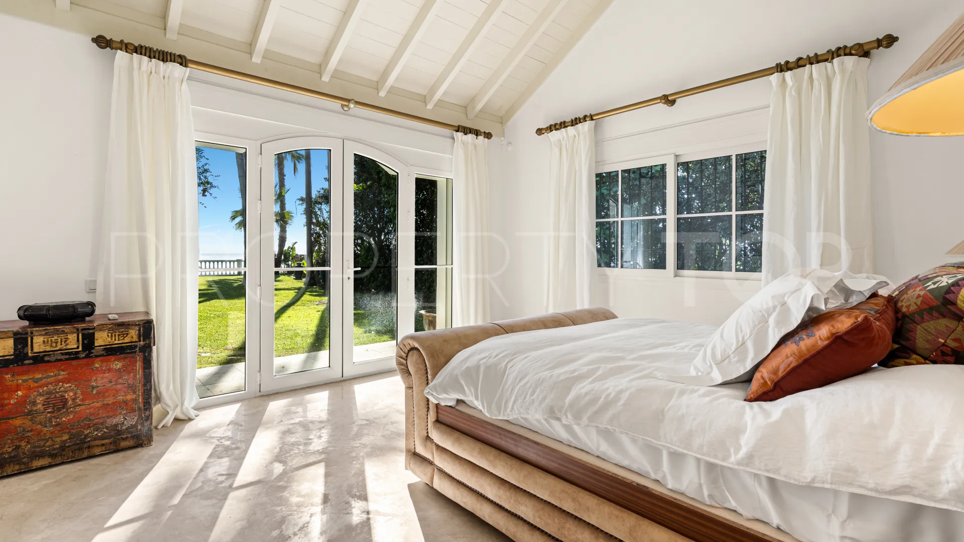7 bedrooms house in Casasola for sale