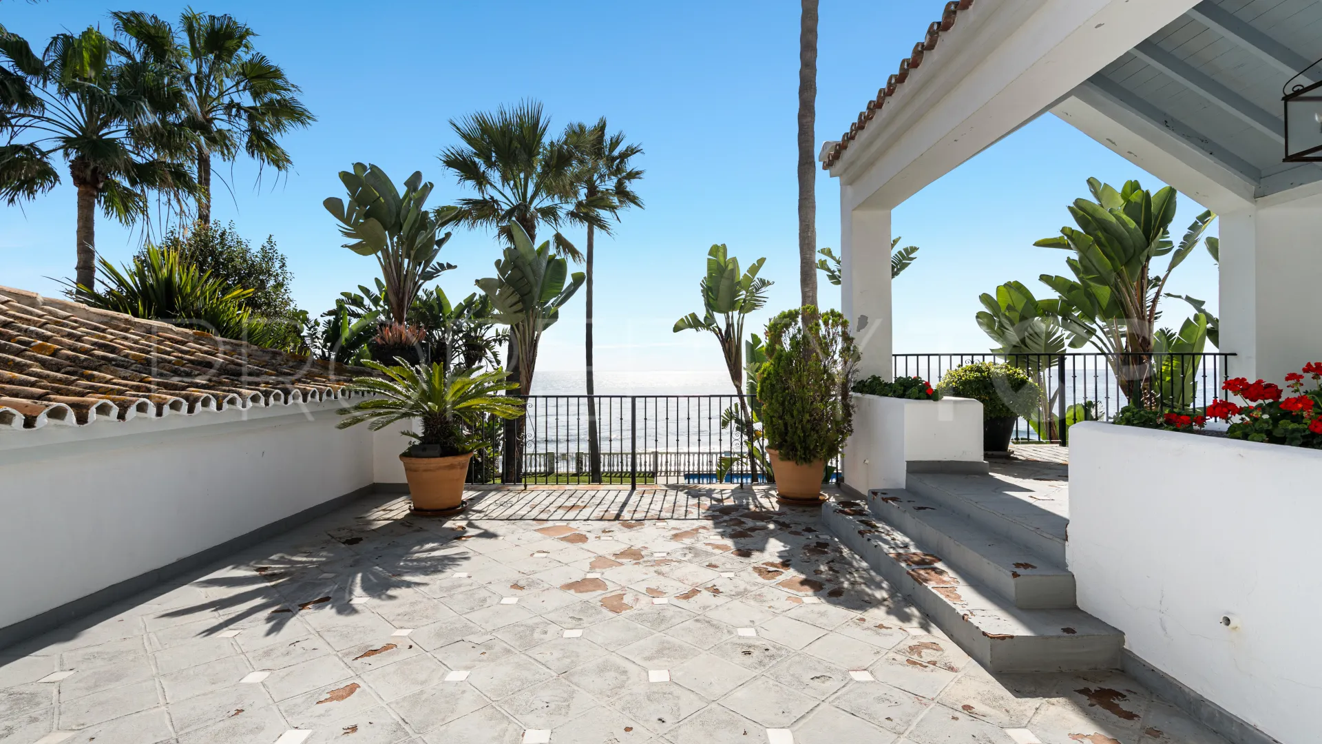 7 bedrooms house in Casasola for sale