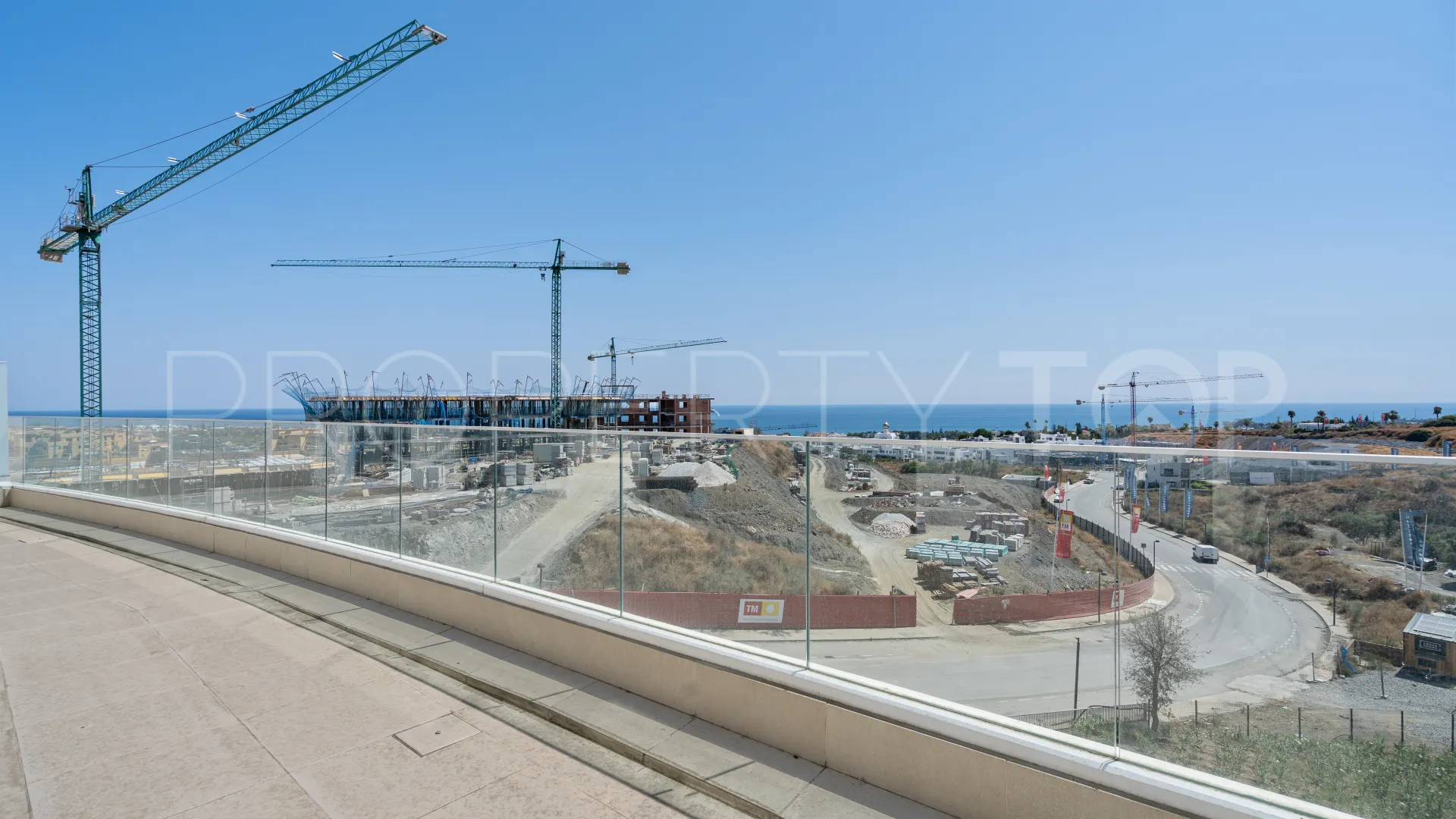 Apartamento con 2 dormitorios a la venta en Selwo