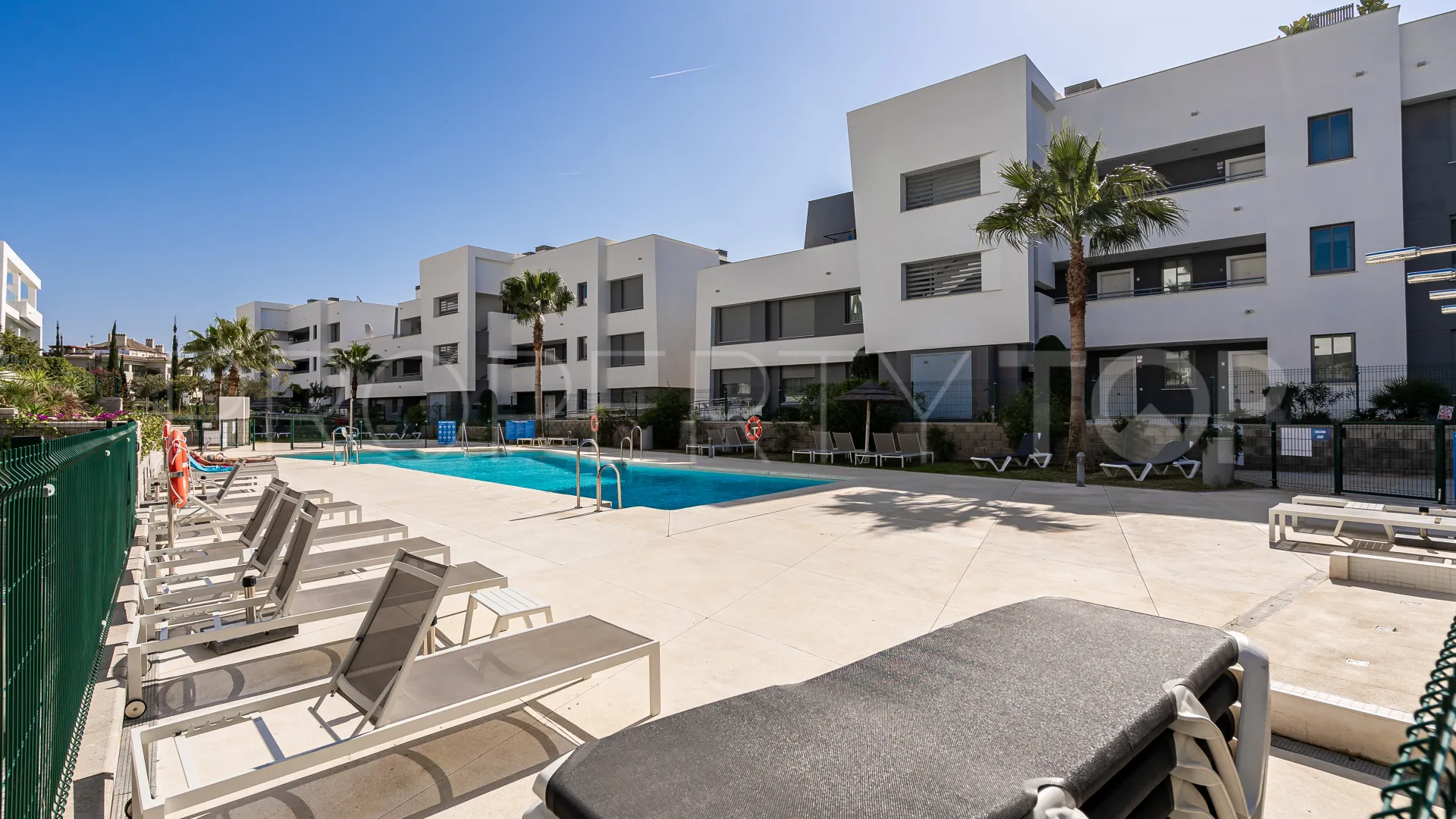 2 bedrooms Vanian Green Village ground floor apartment for sale