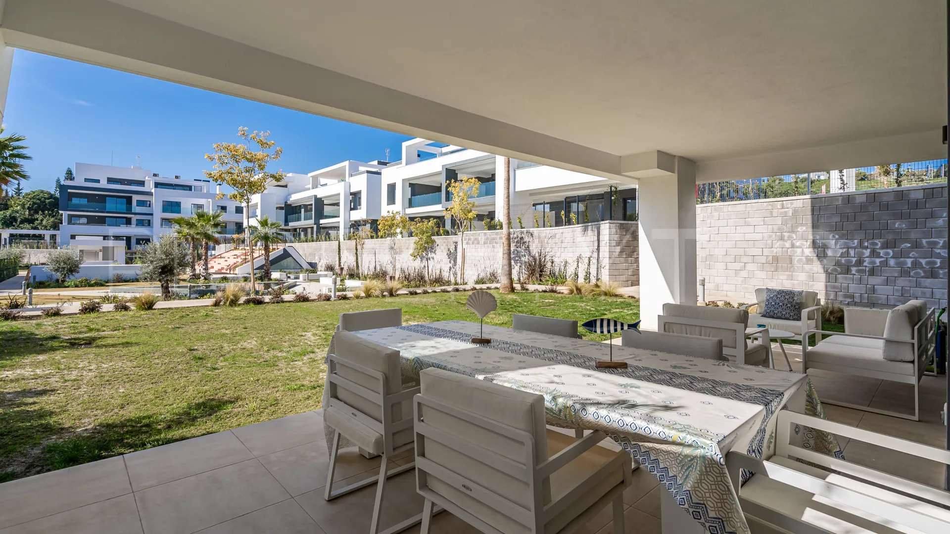 2 bedrooms Vanian Green Village ground floor apartment for sale
