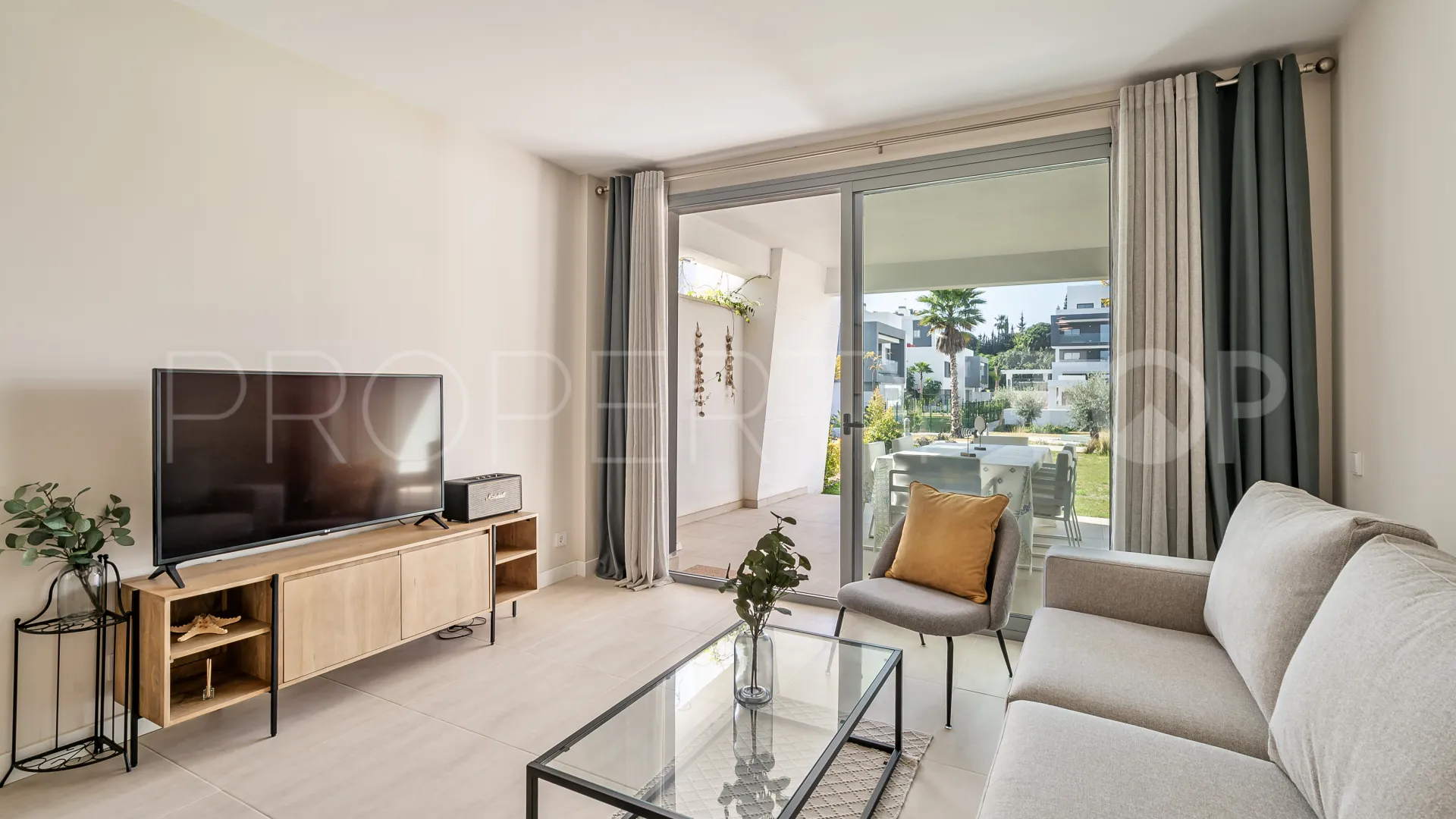 2 bedrooms Vanian Green Village ground floor apartment for sale