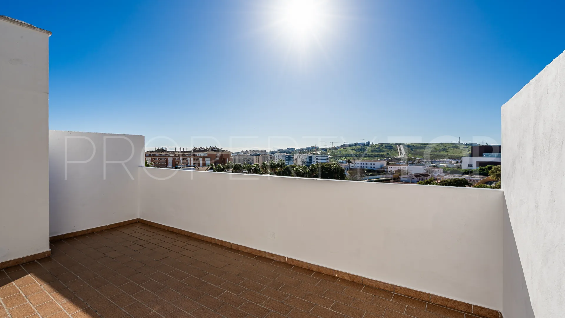3 bedrooms town house for sale in Estepona