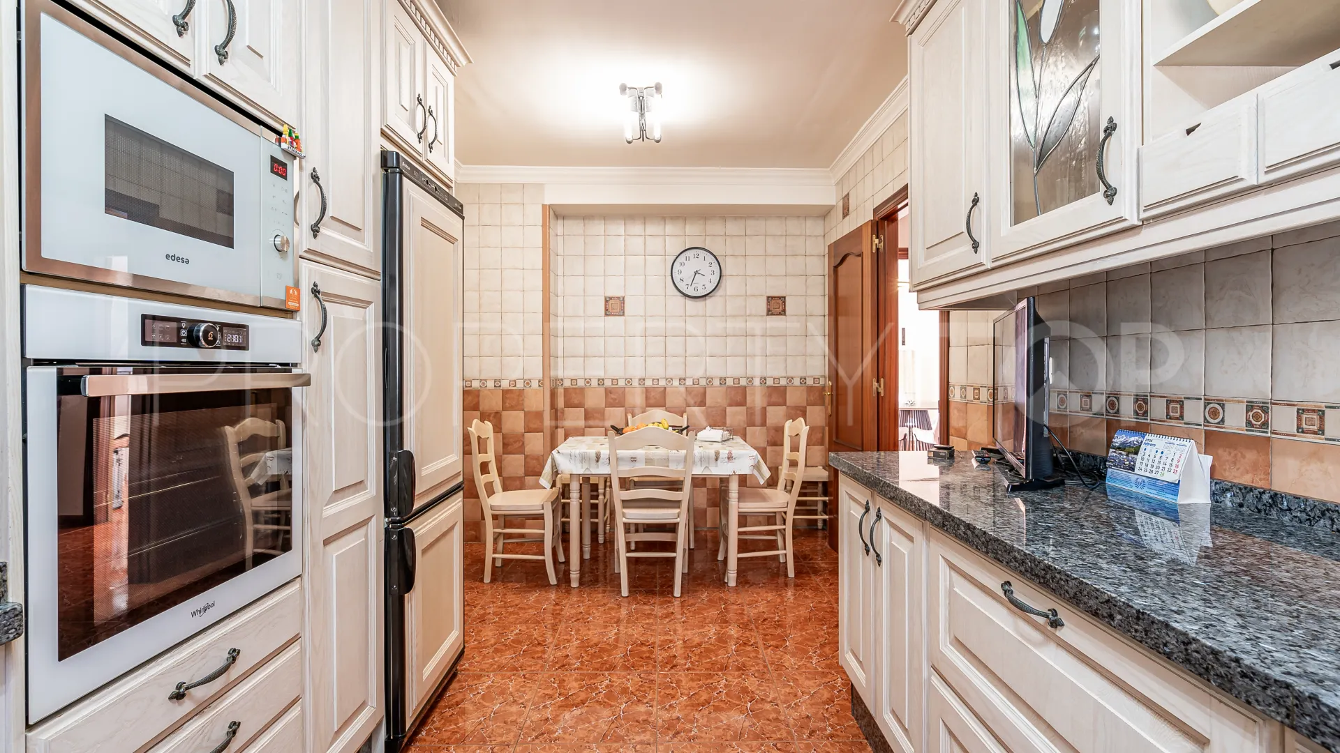 3 bedrooms town house for sale in Estepona