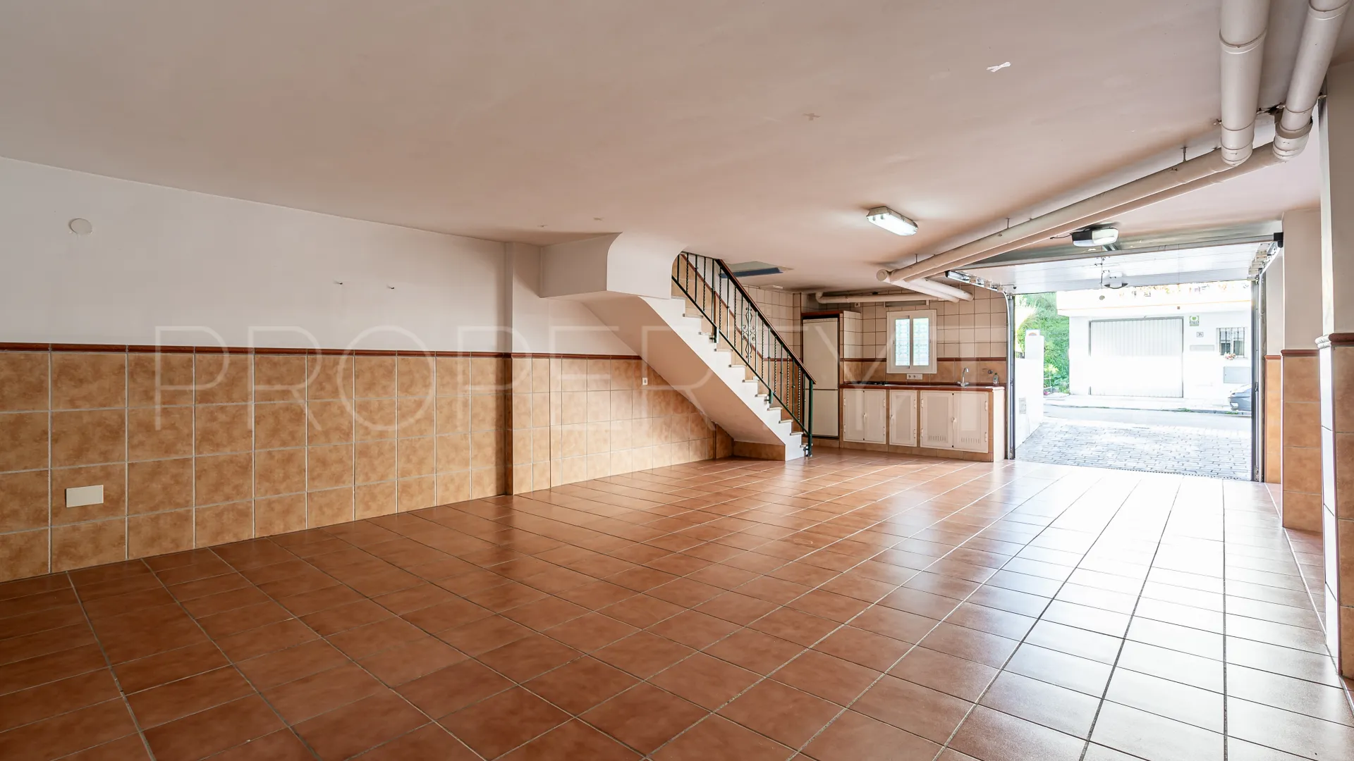 3 bedrooms town house for sale in Estepona