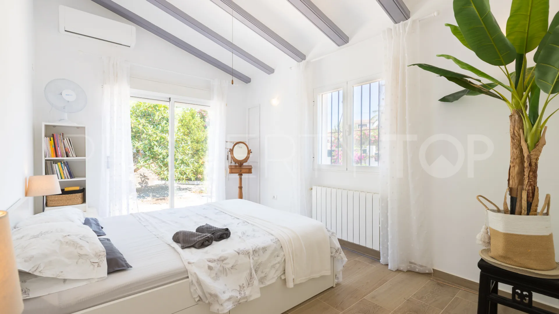 Villa for sale in La Mandarina