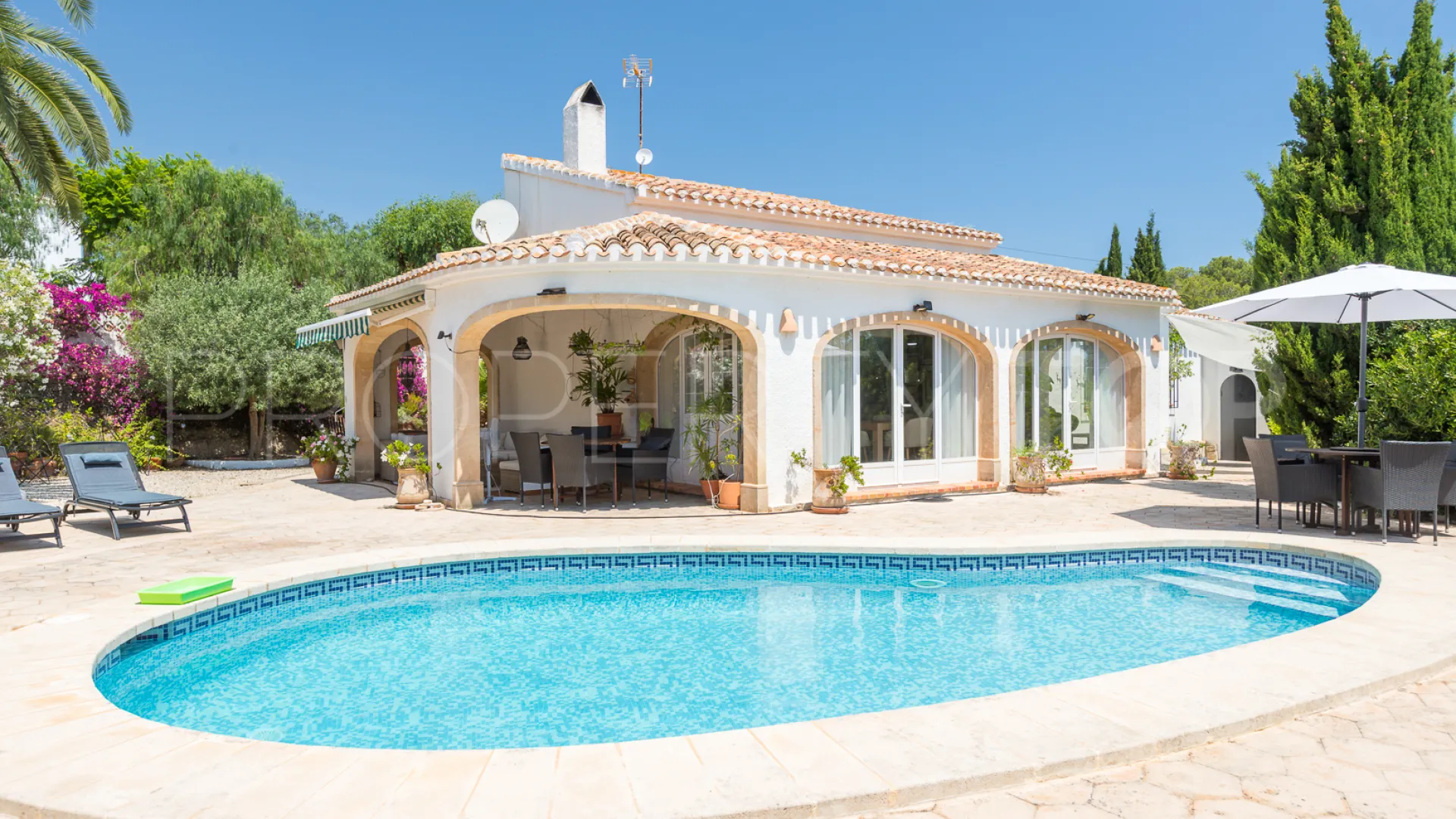 Villa for sale in La Mandarina